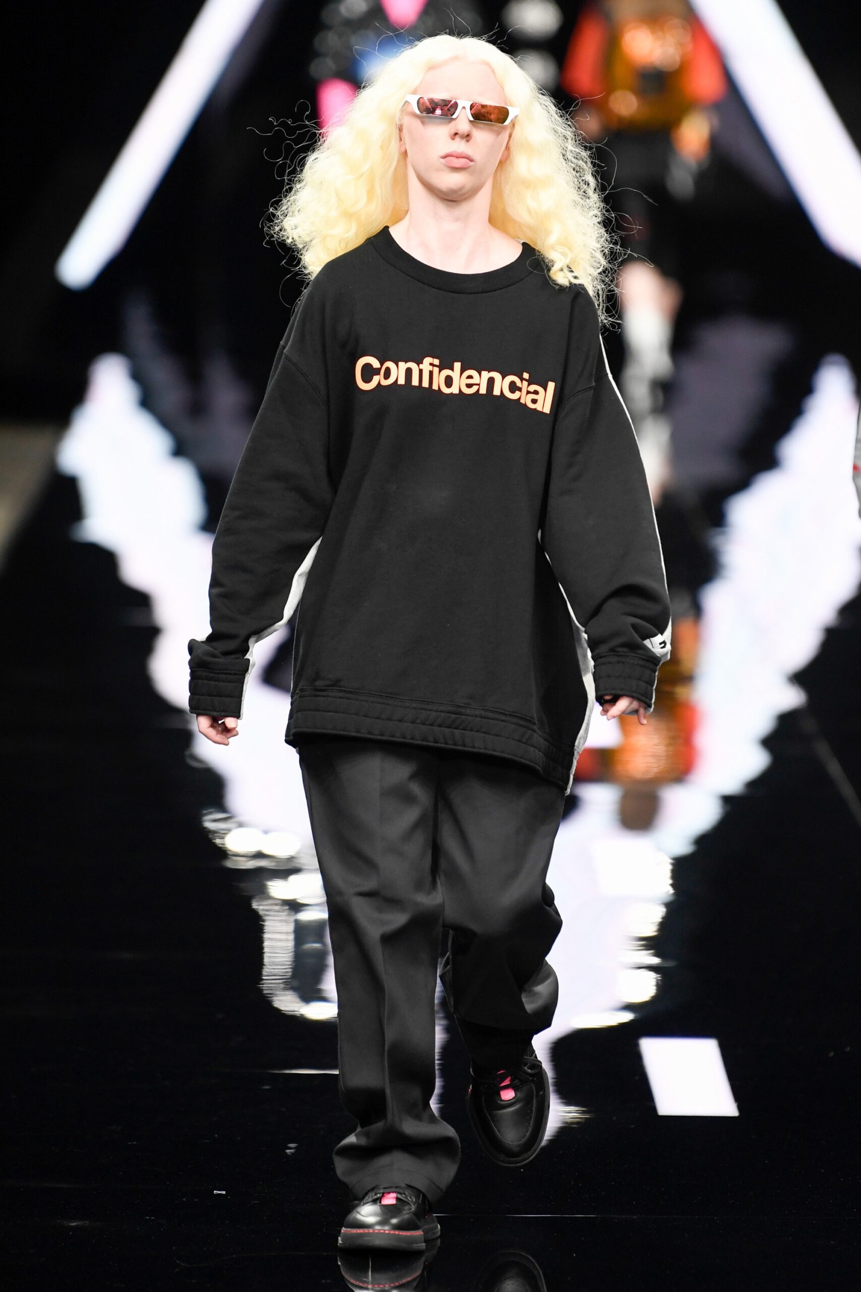 Marcelo Burlon County of Milan S/S 19 Menswear Look 31