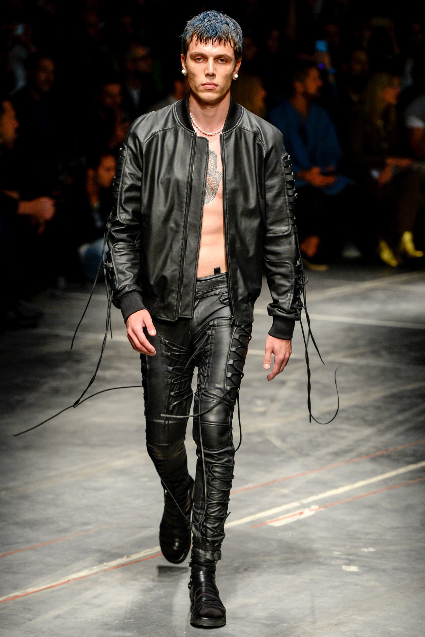 Marcelo Burlon County of Milan S/S 17 Menswear Look 25
