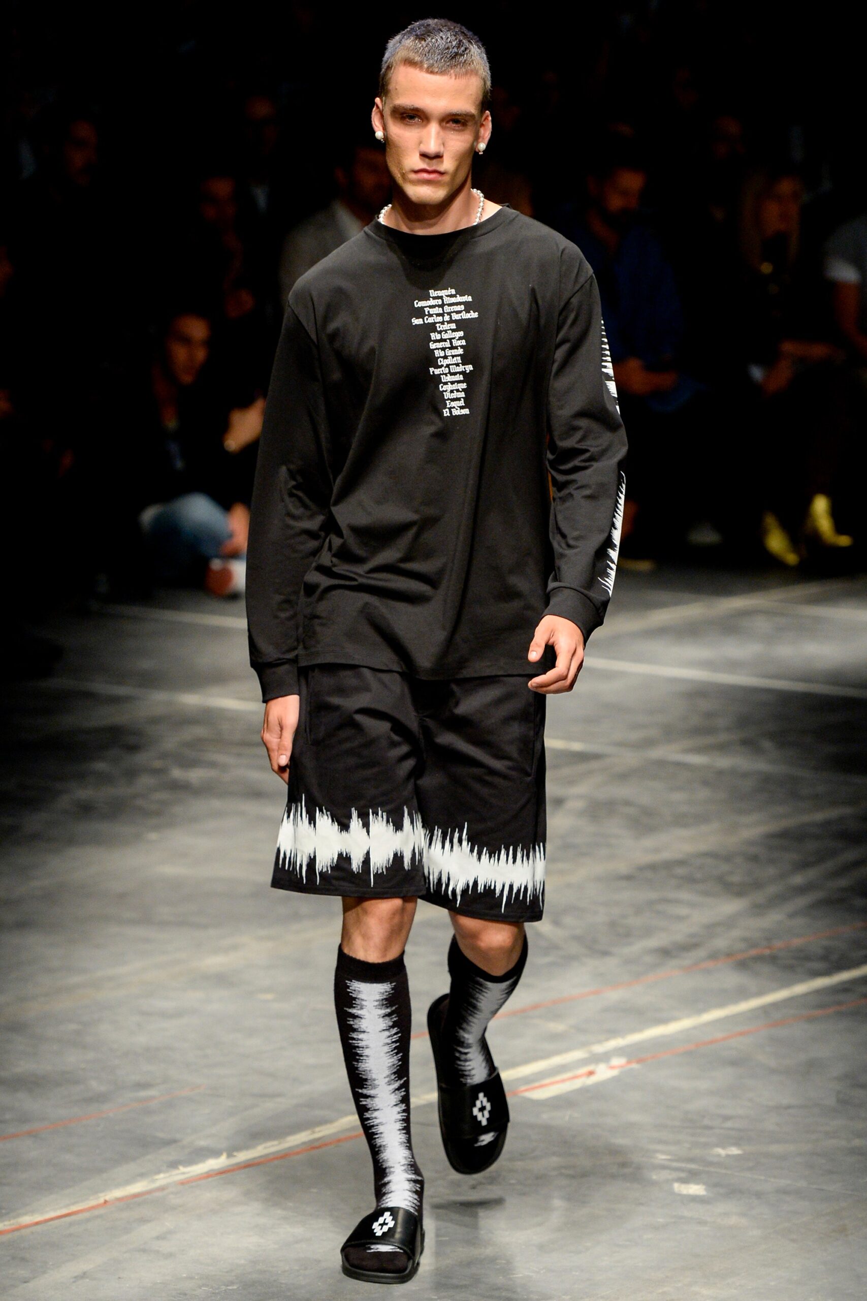 Marcelo Burlon County of Milan S/S 17 Menswear Look 28