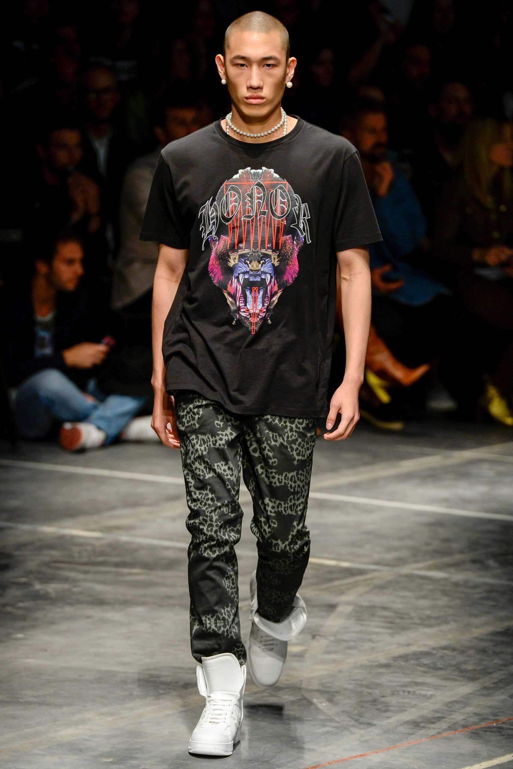 Marcelo Burlon County of Milan S/S 17 Menswear Look 38