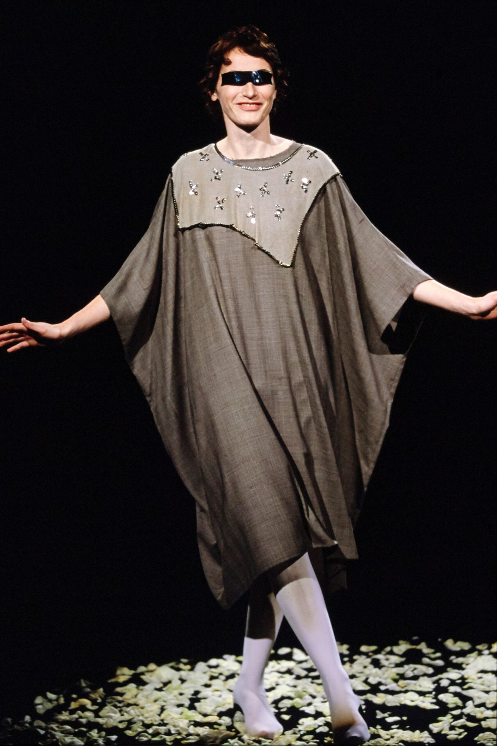 Maison Margiela S/S 01 Look 7