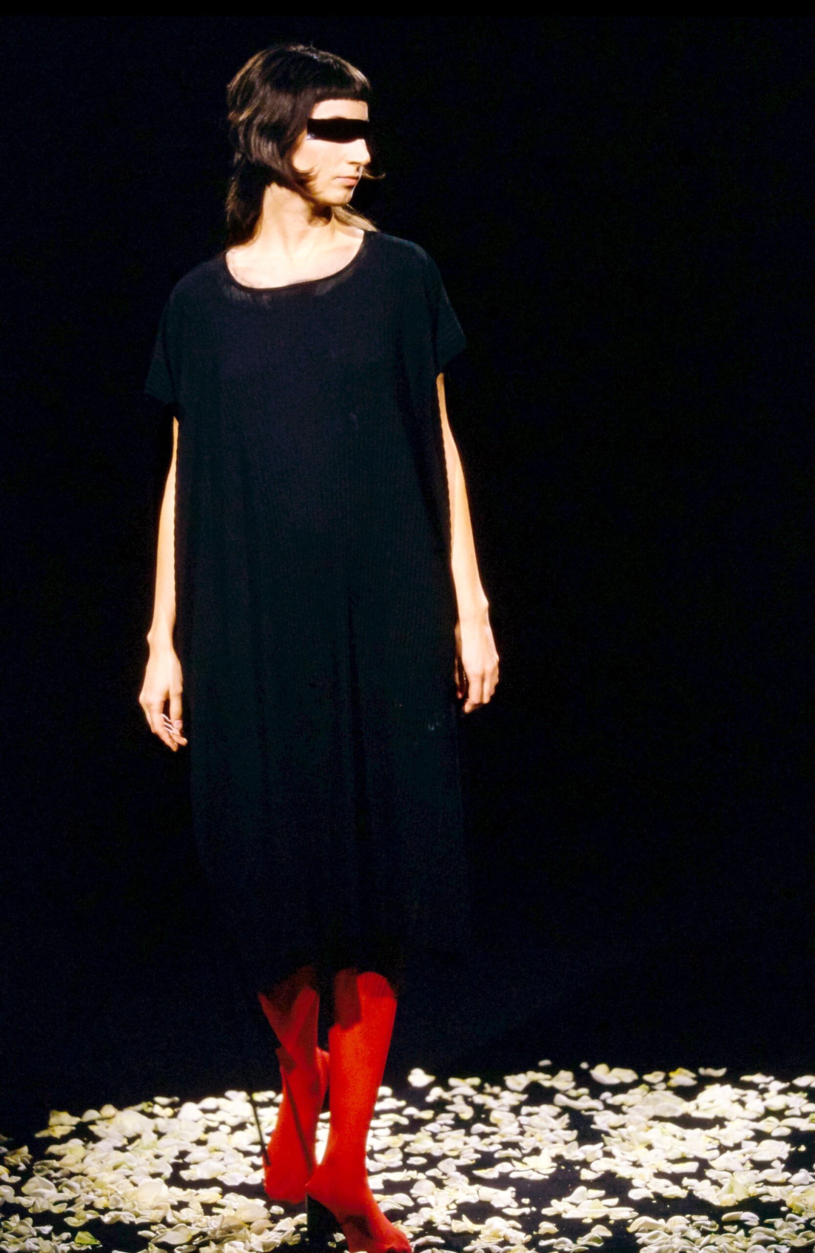 Maison Margiela S/S 01 Look 26
