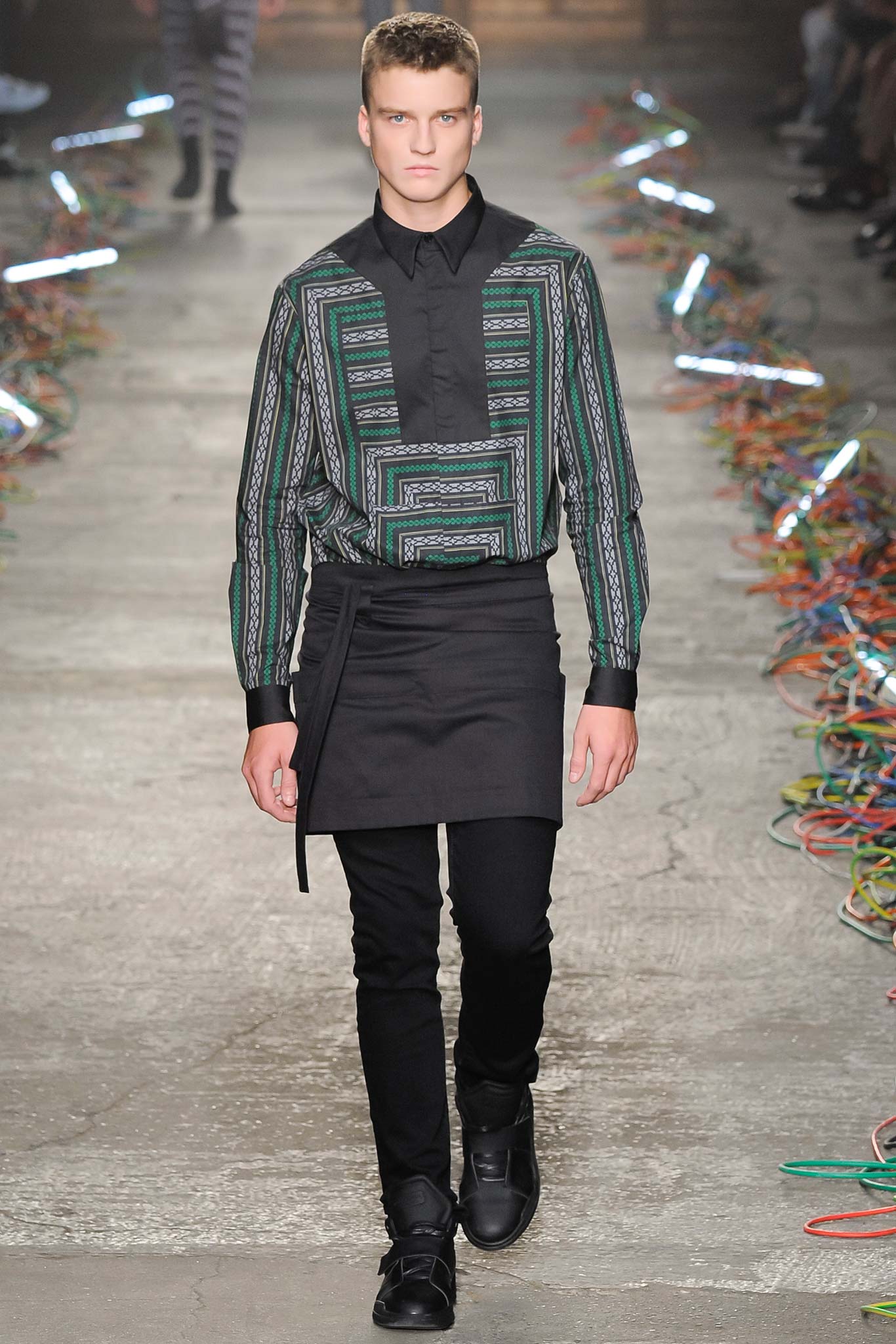Marcelo Burlon County of Milan S/S 16 Menswear Look 3