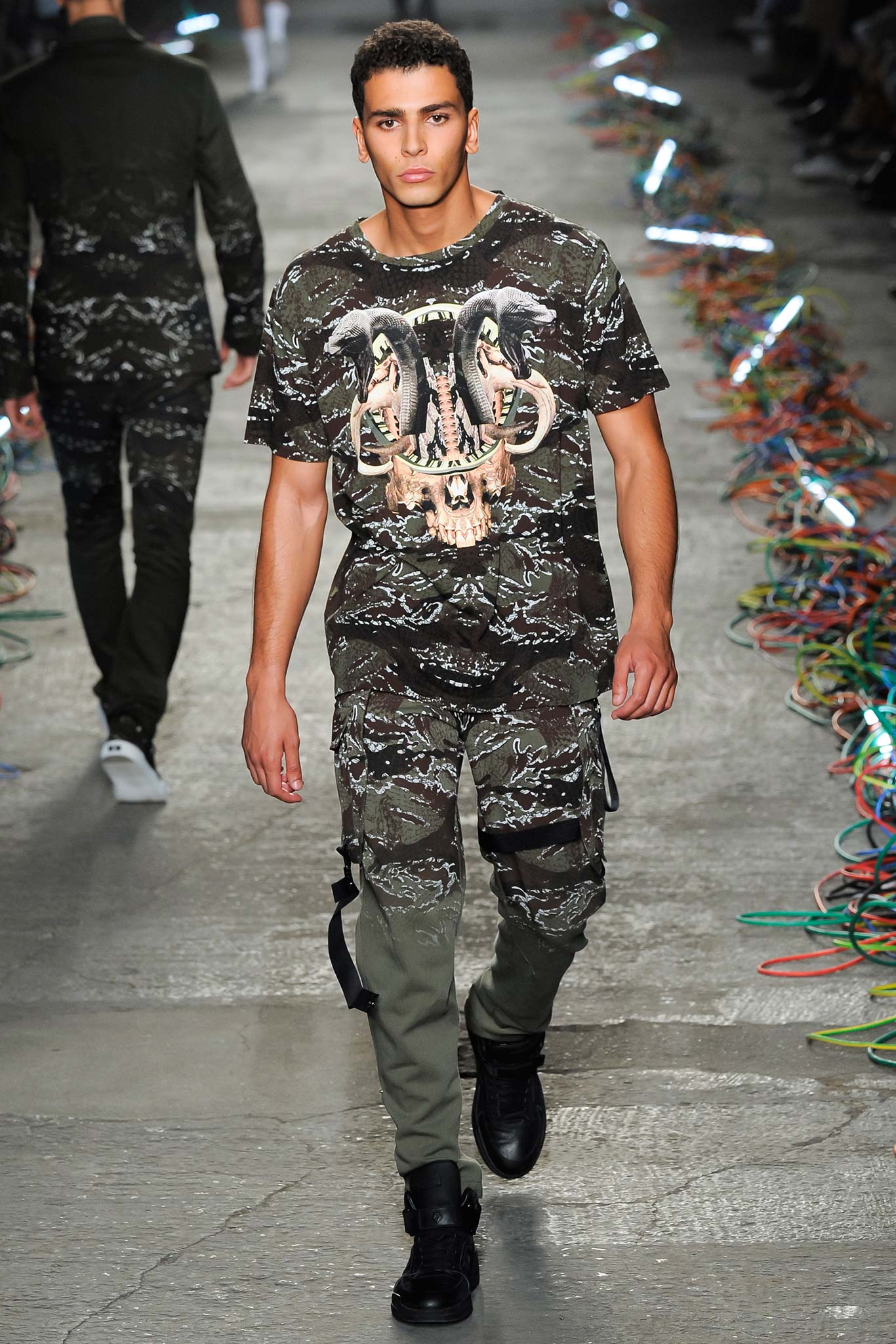Marcelo Burlon County of Milan S/S 16 Menswear Look 29