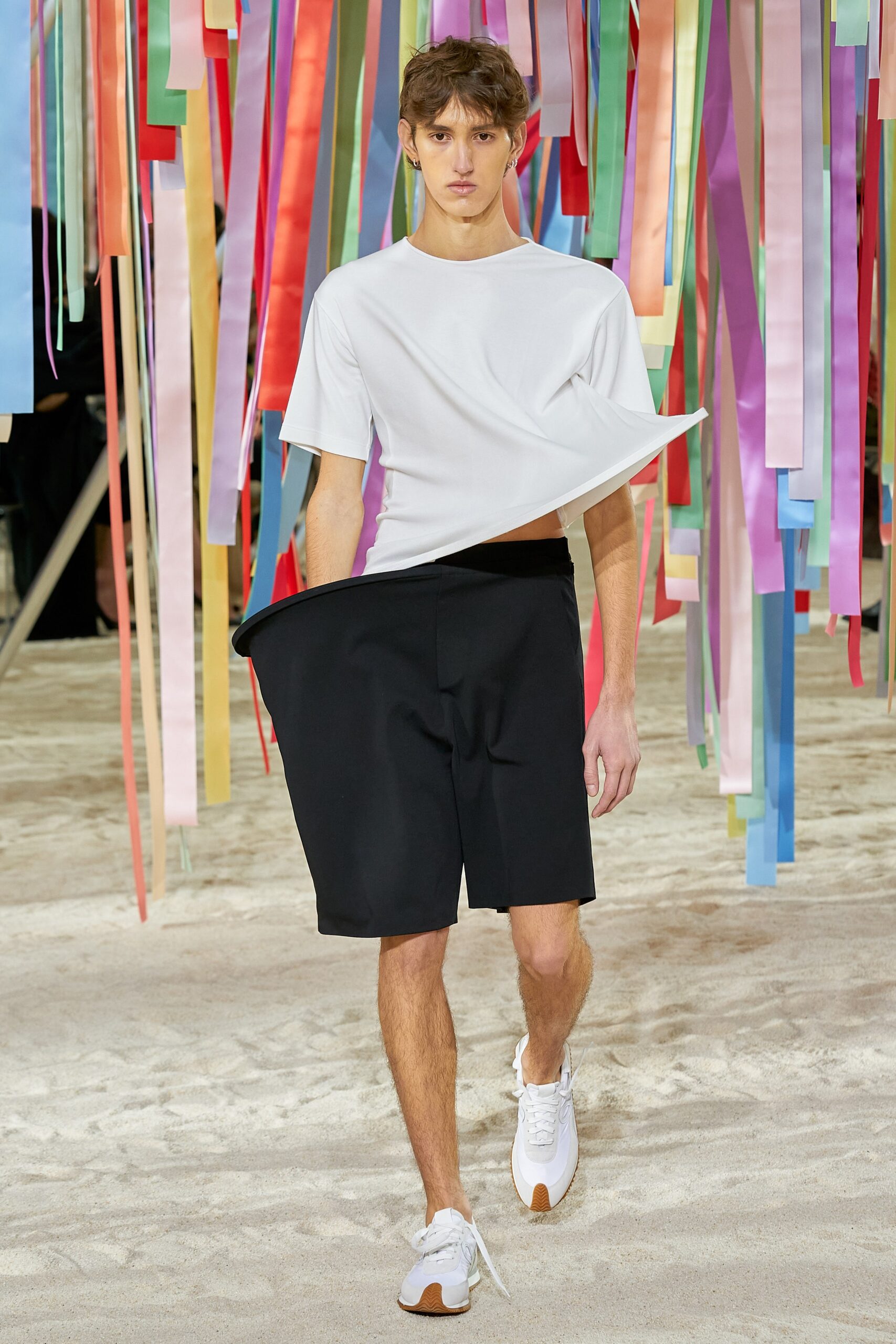 Loewe F/W 22 Menswear Look 1