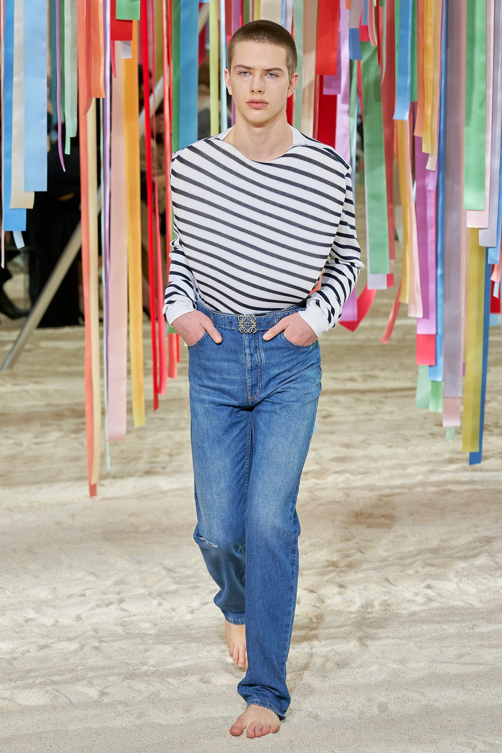 Loewe F/W 22 Menswear Look 2