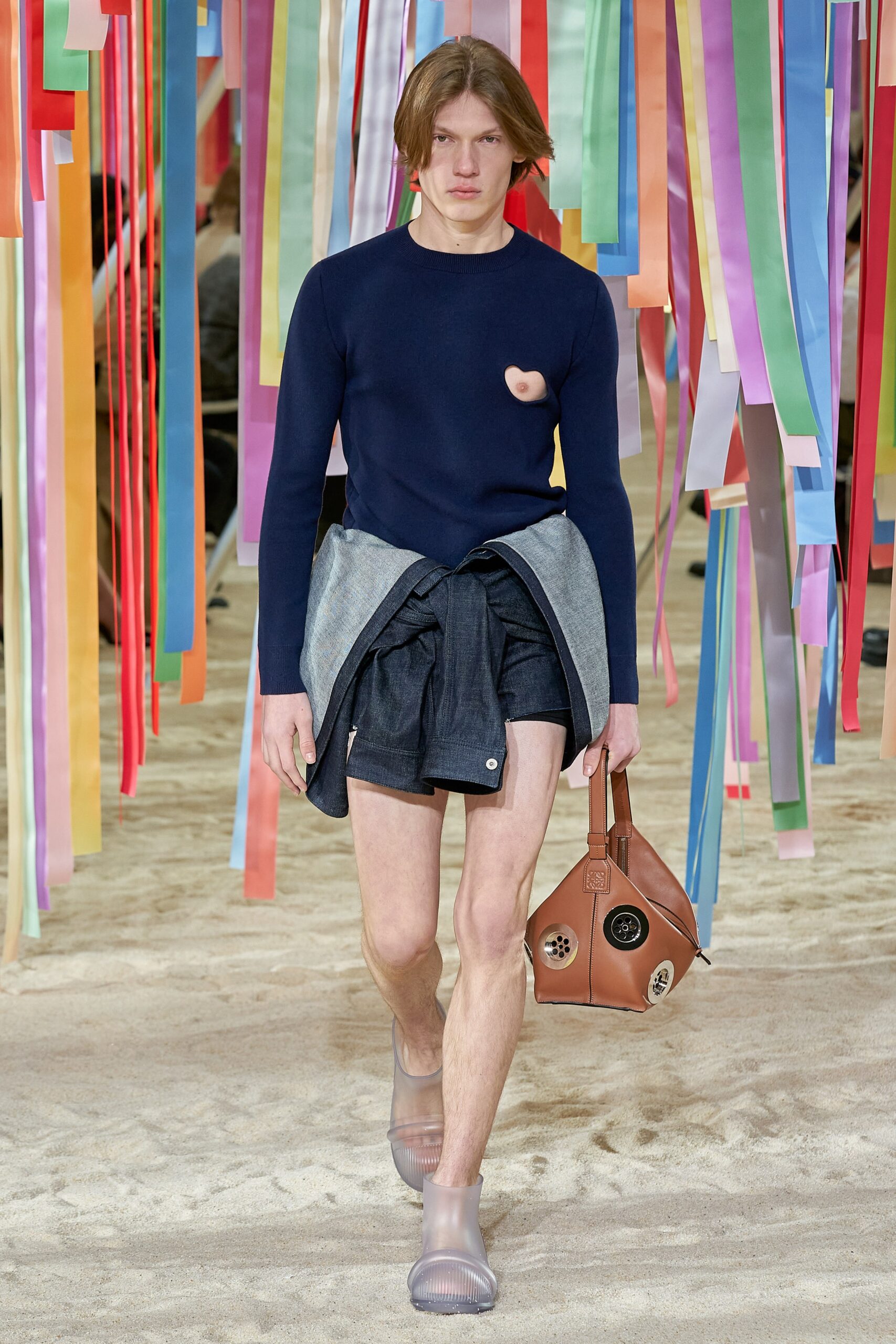 Loewe F/W 22 Menswear Look 8
