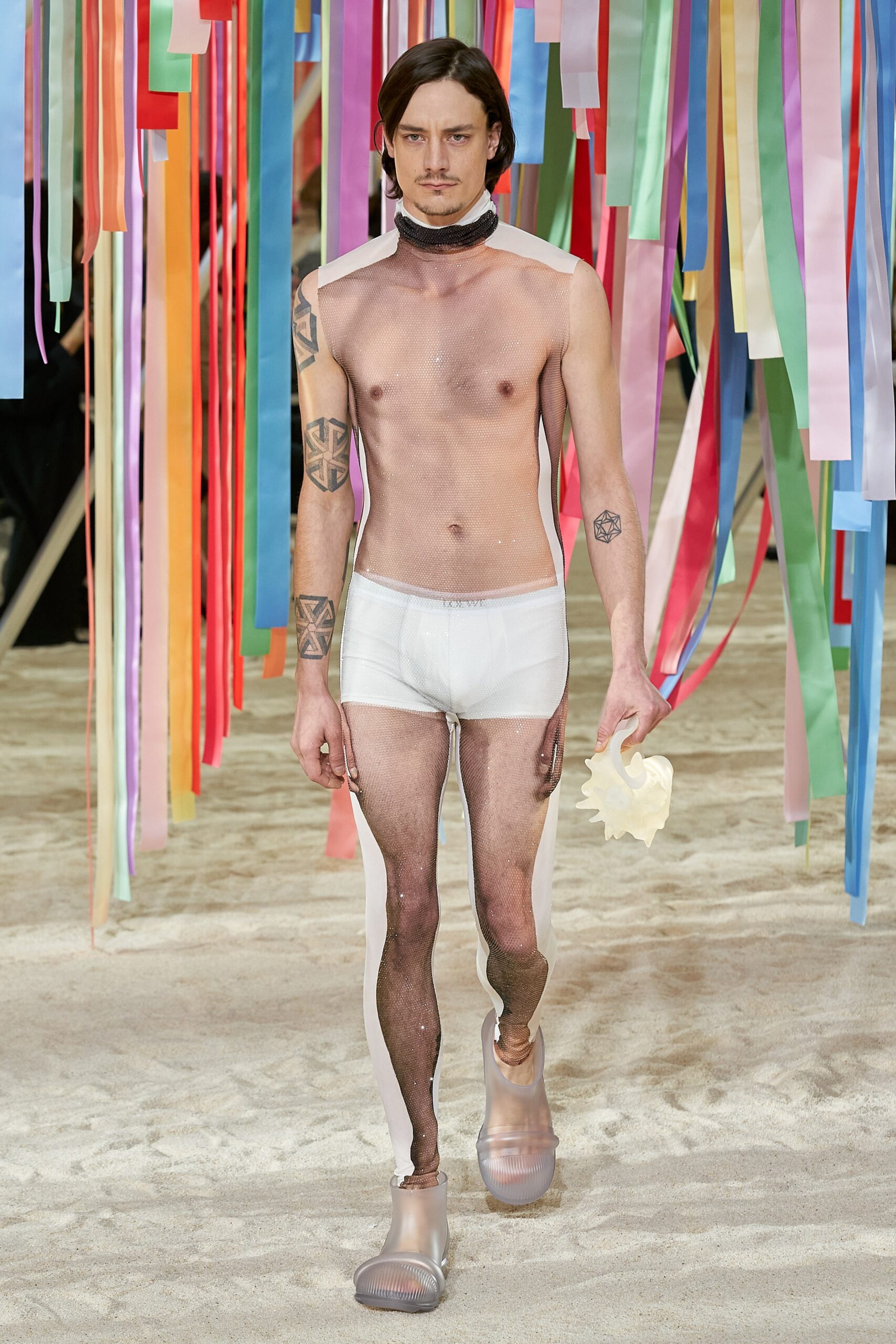 Loewe F/W 22 Menswear Look 11