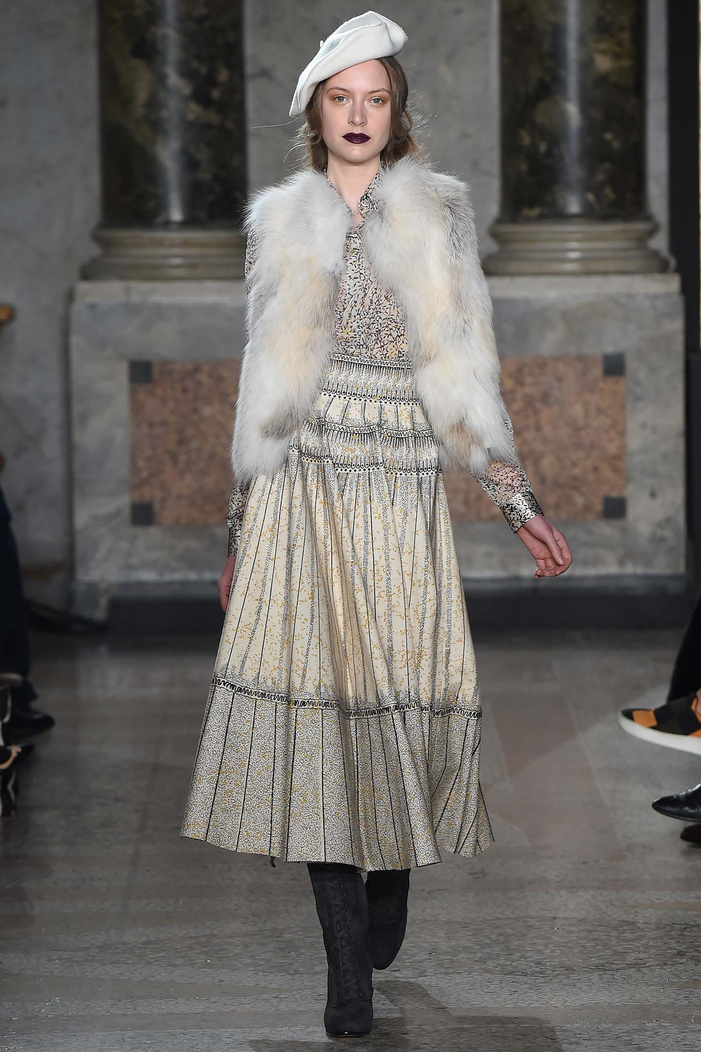 Luisa Beccaria F/W 15 Look 13