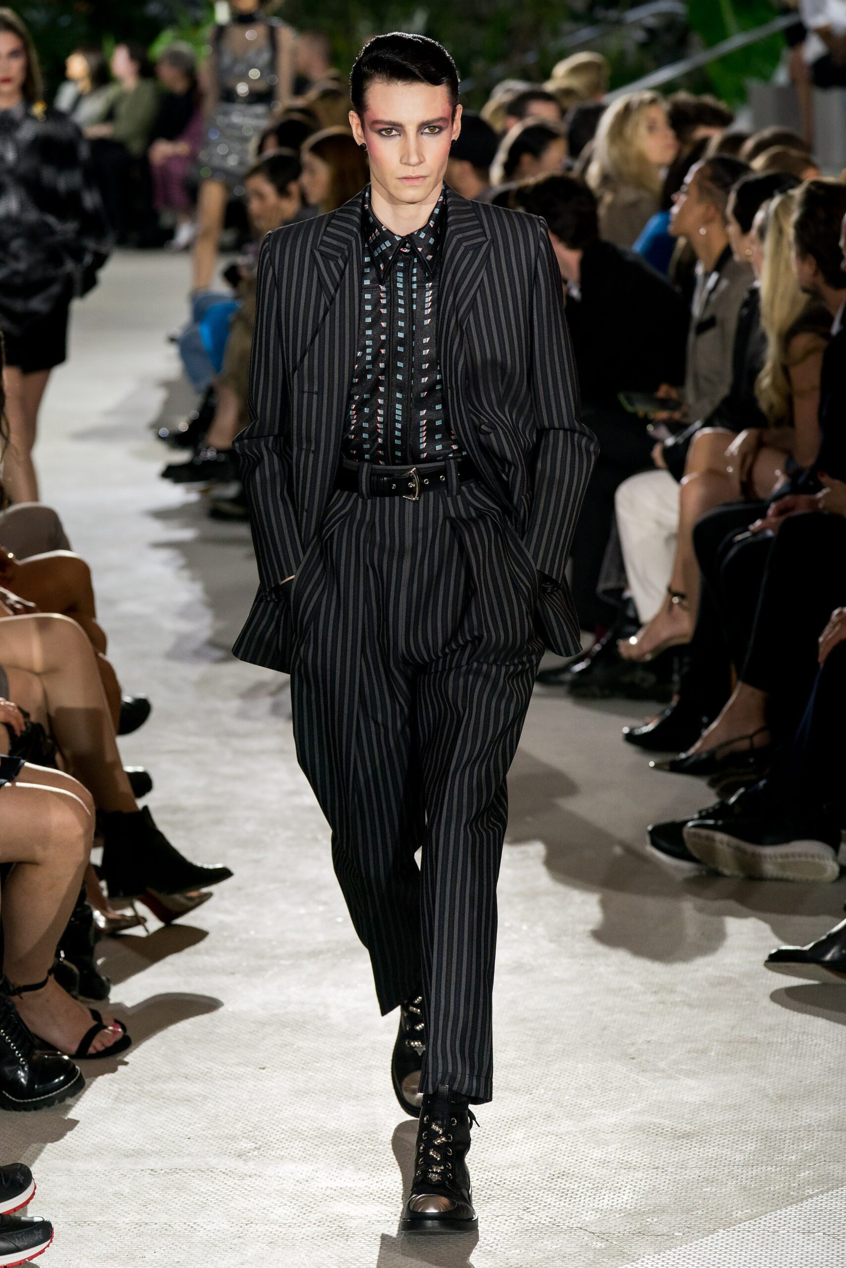 Louis Vuitton Resort 20 Look 23