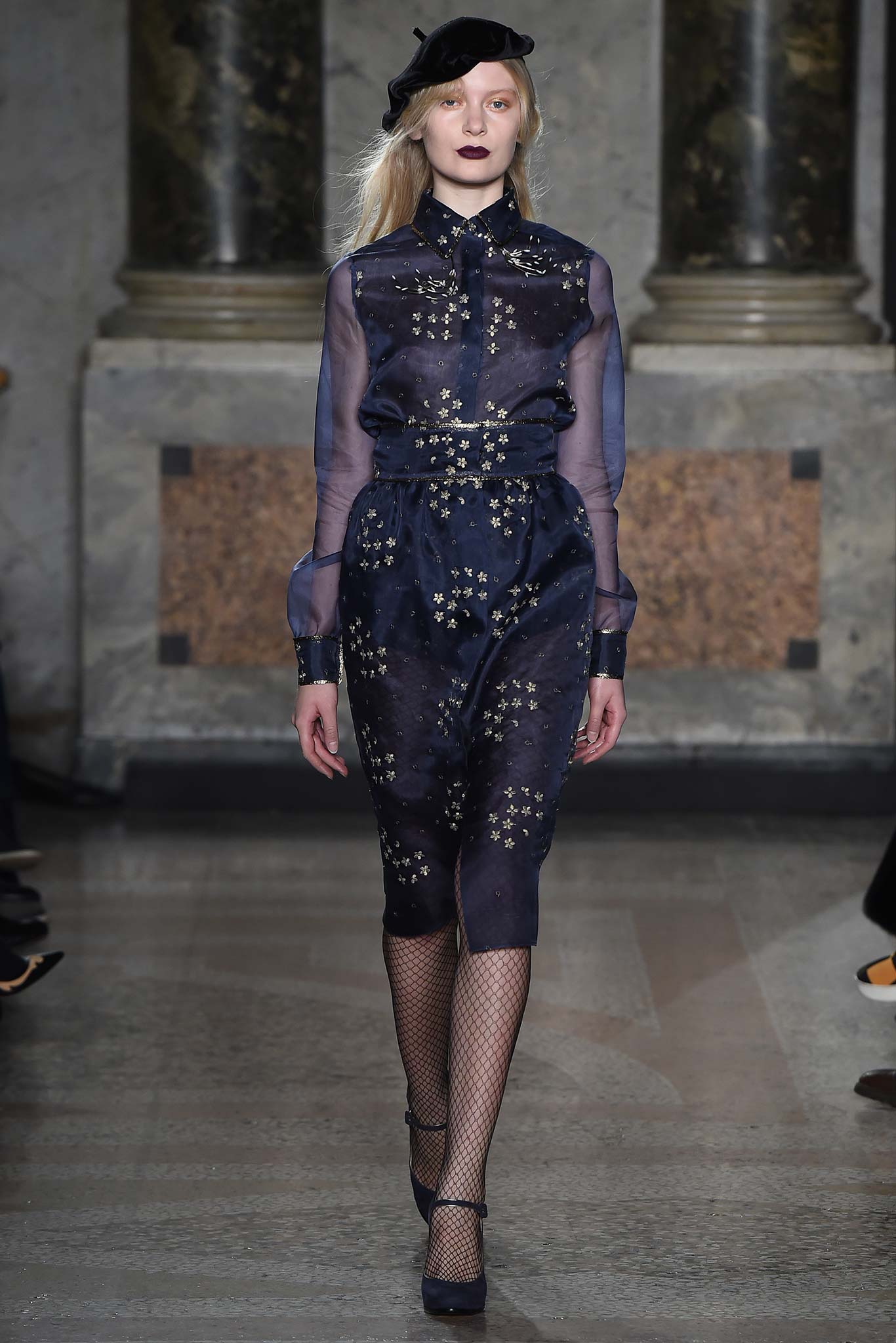 Luisa Beccaria F/W 15 Look 37