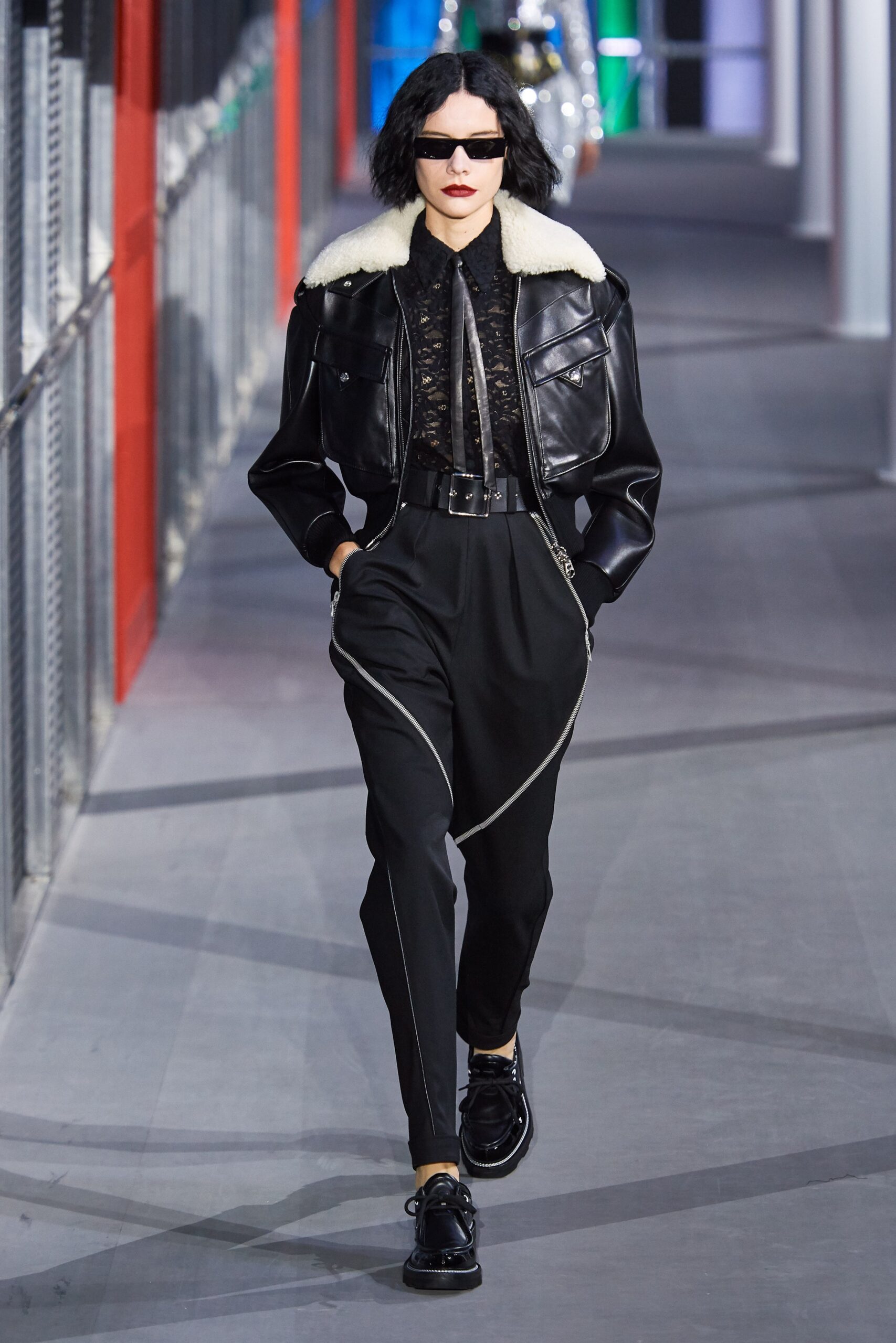Louis Vuitton F/W 19 Look 2