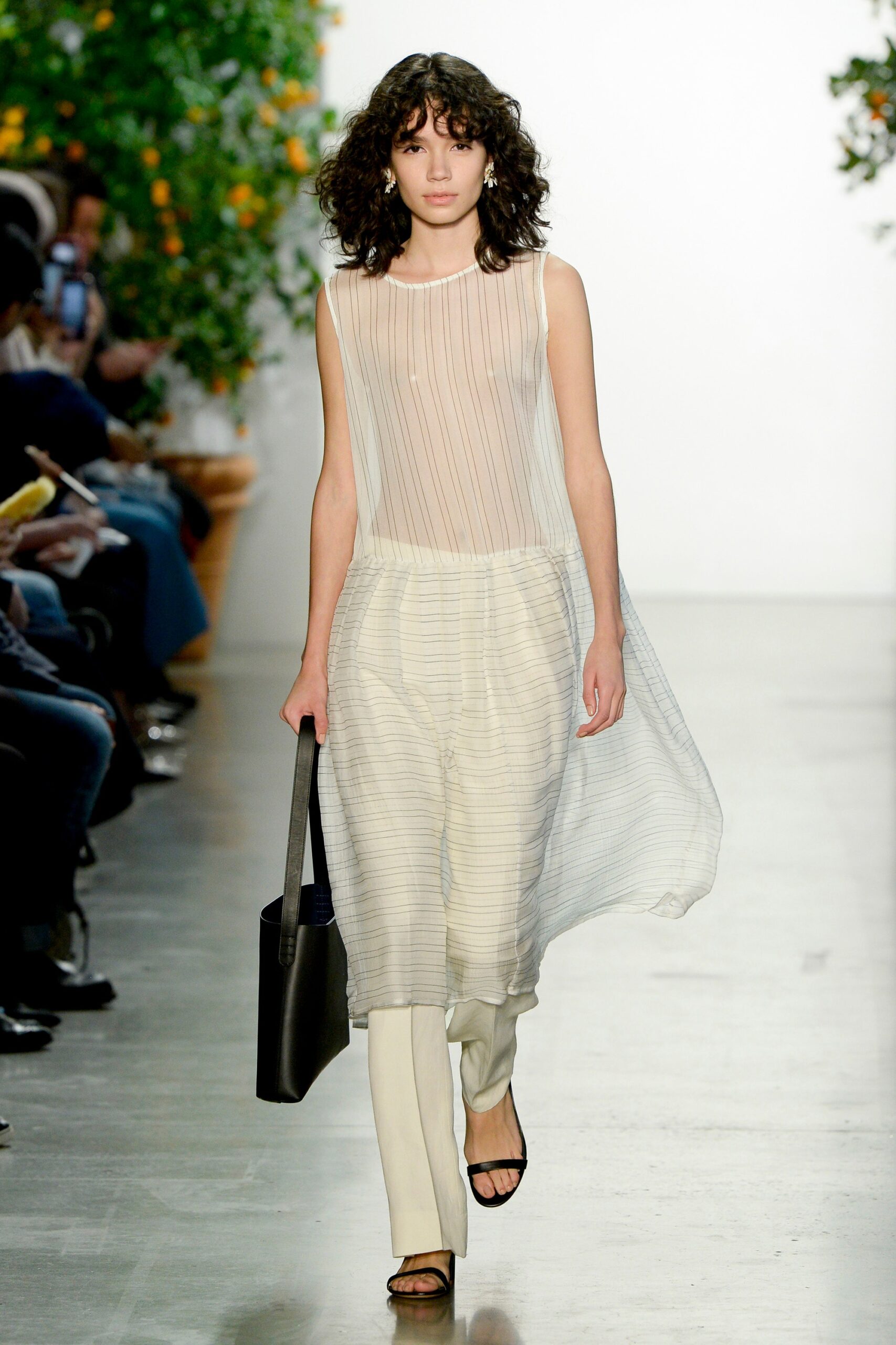Mansur Gavriel S/S 18 Look 2