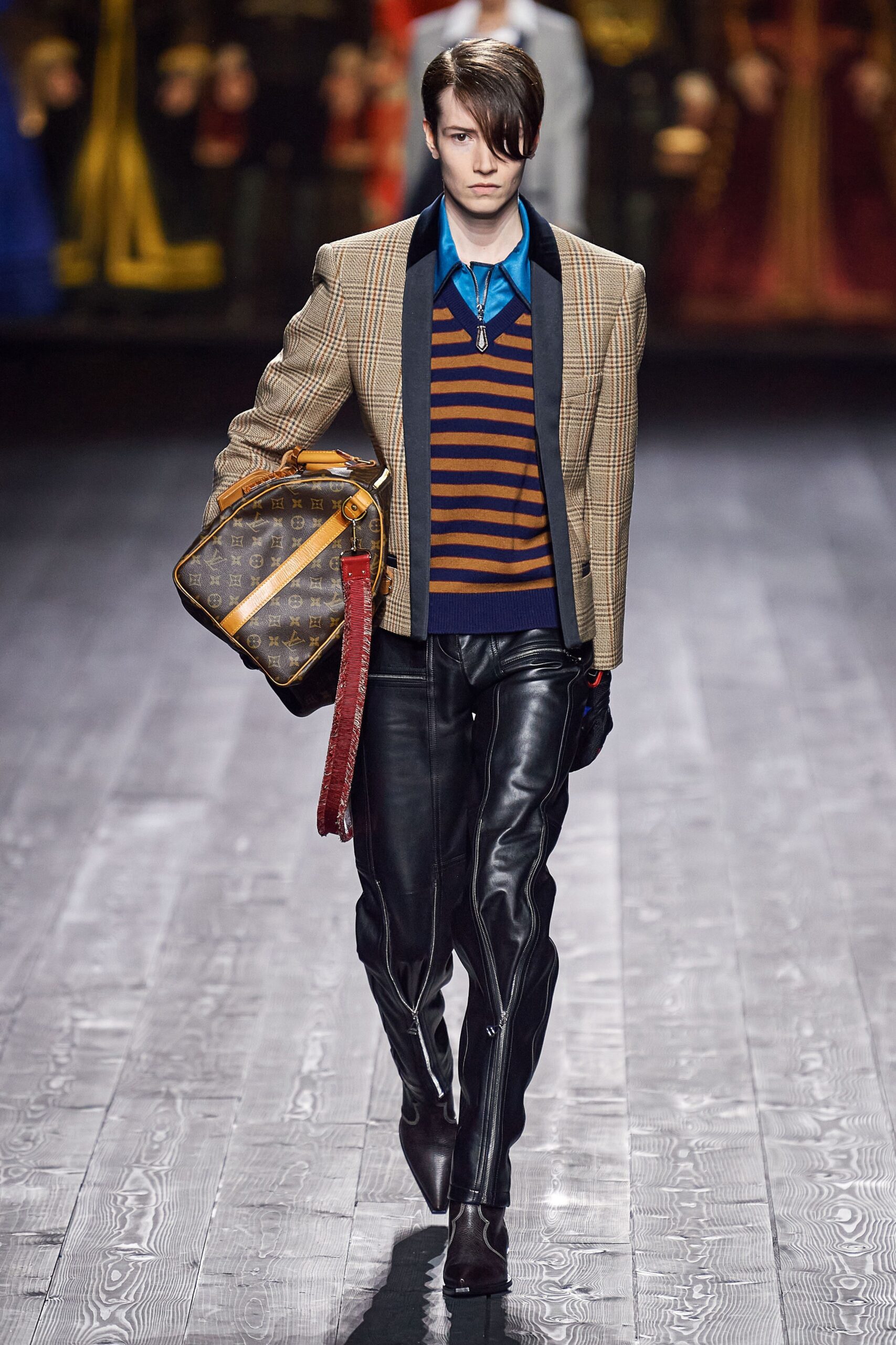 Louis Vuitton F/W 20 Look 9