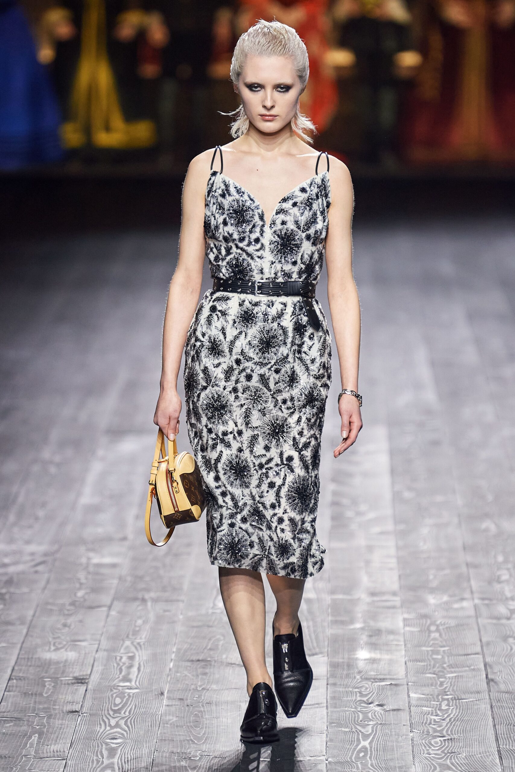 Louis Vuitton F/W 20 Look 12