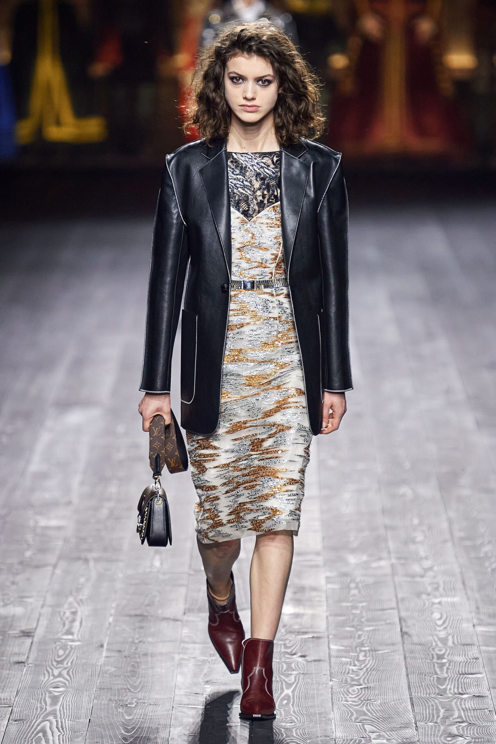 Louis Vuitton F/W 20 Look 14