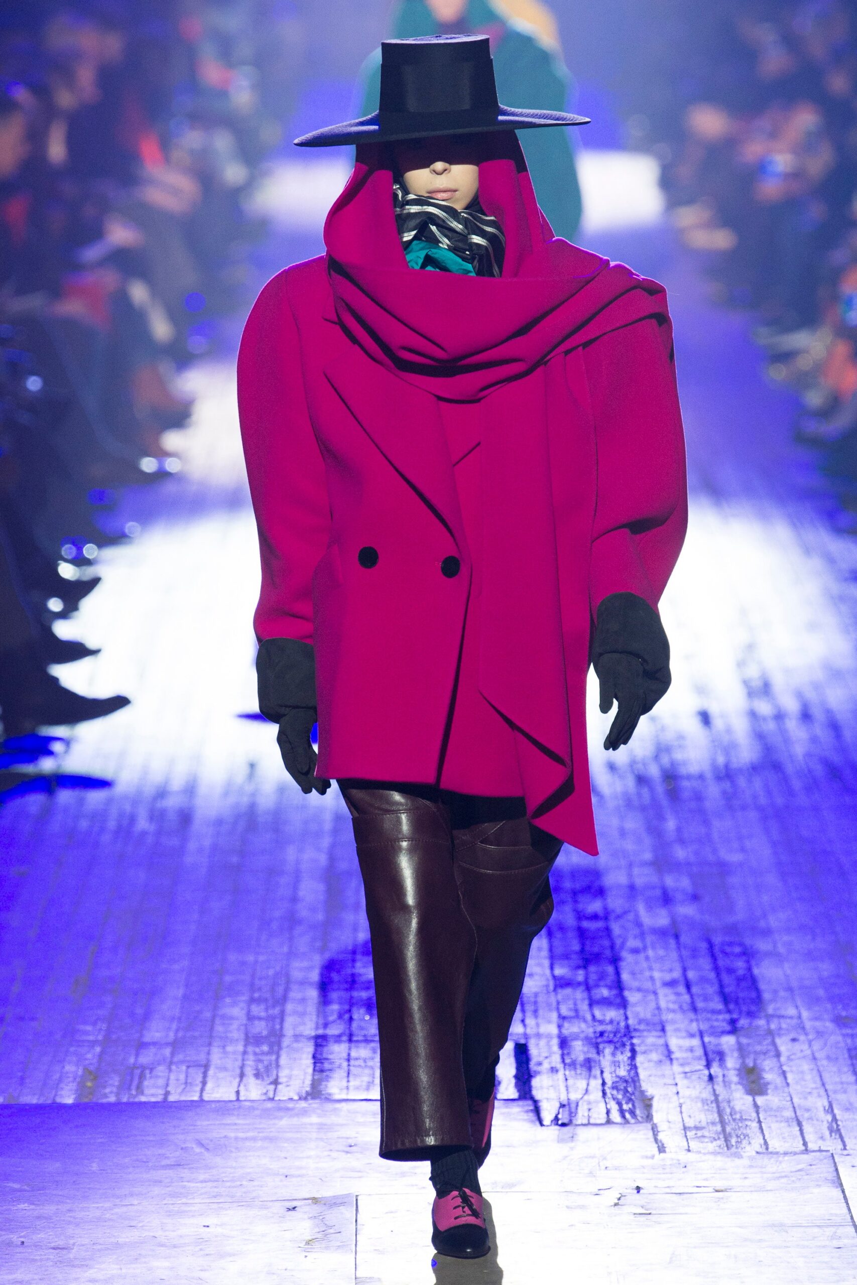 Marc Jacobs F/W 18 Look 2