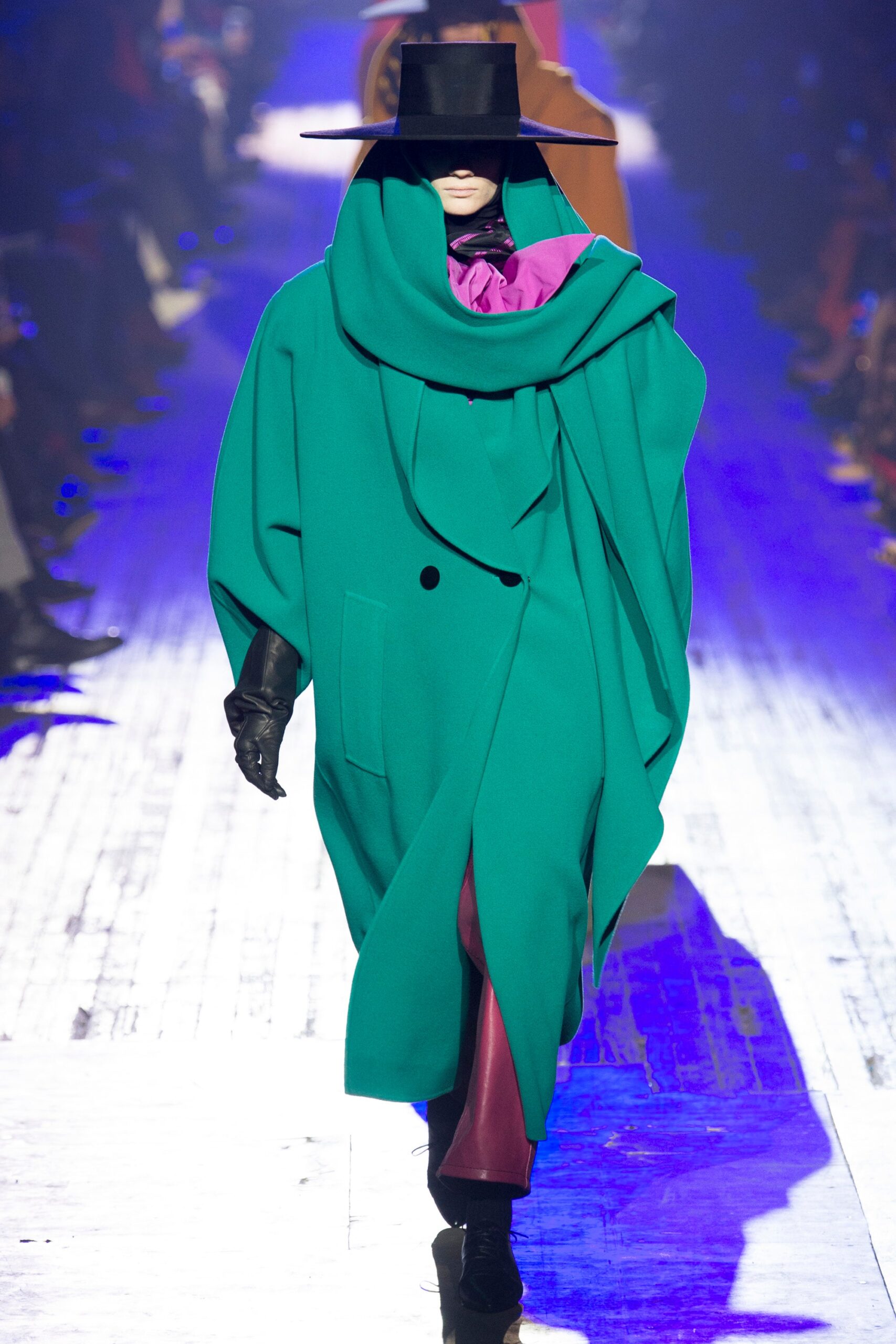 Marc Jacobs F/W 18 Look 3