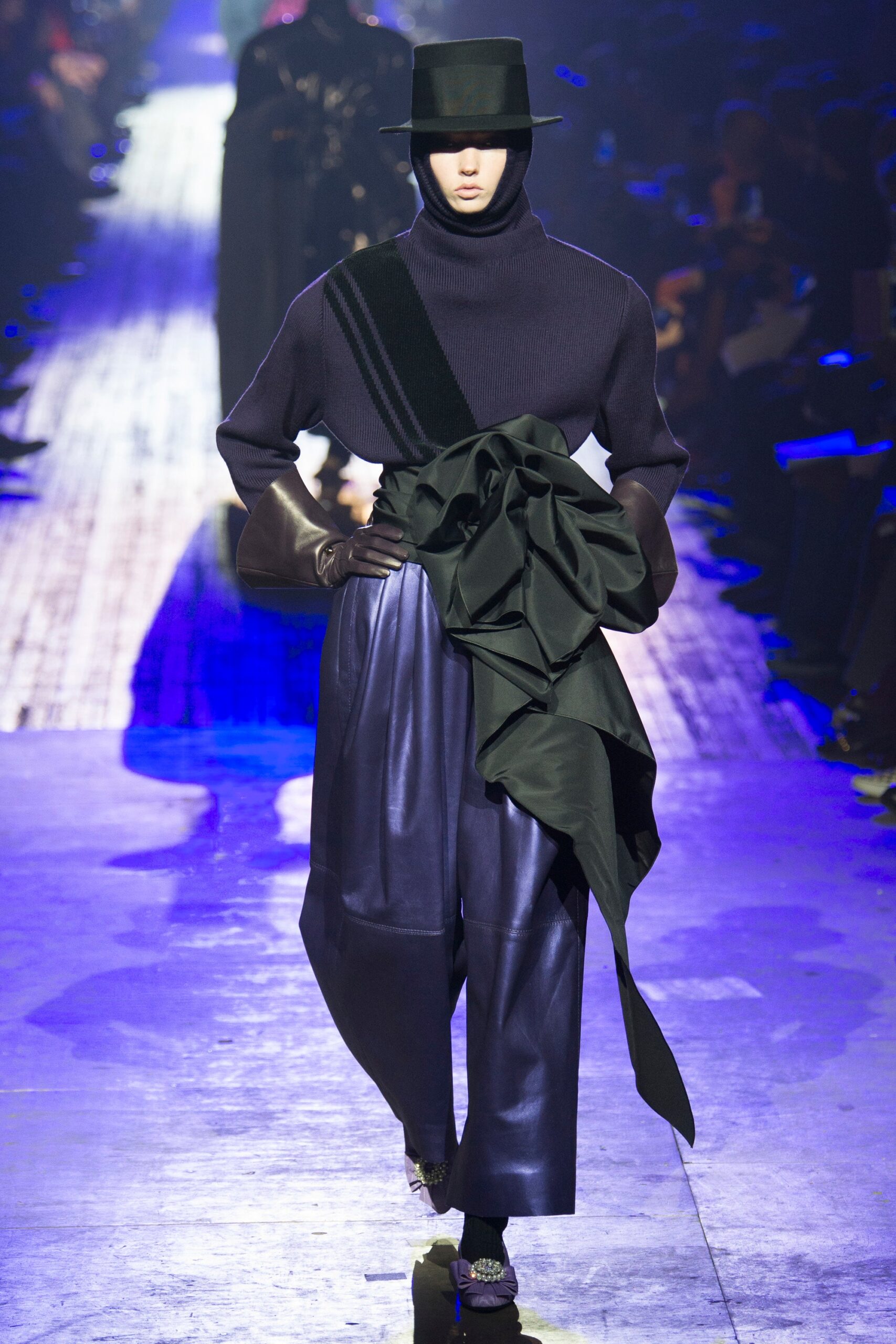Marc Jacobs F/W 18 Look 13
