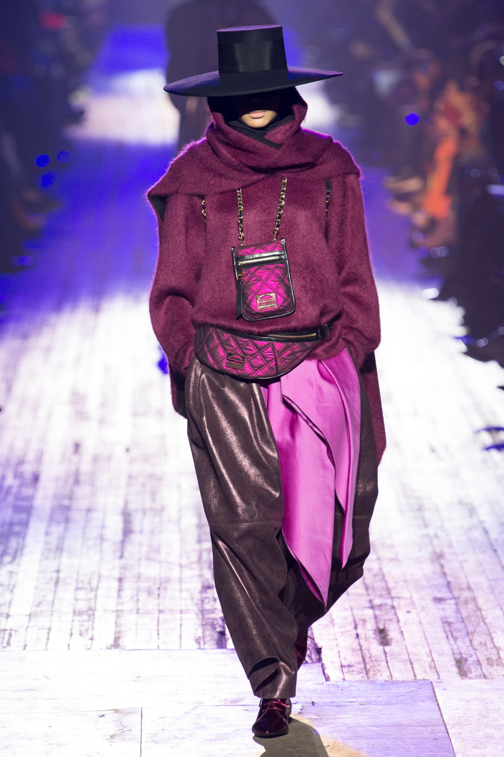 Marc Jacobs F/W 18 Look 18