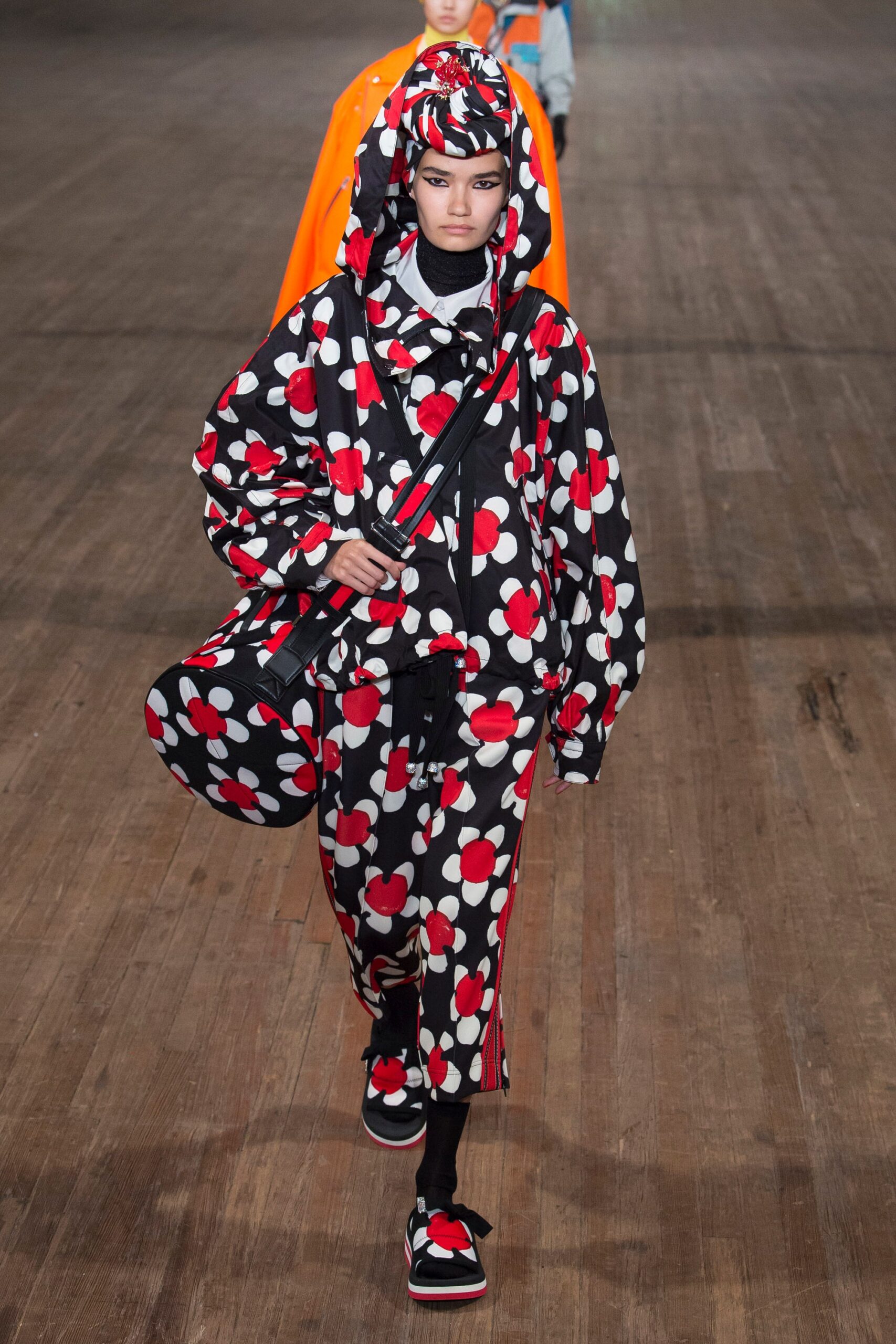 Marc Jacobs S/S 18 Look 15