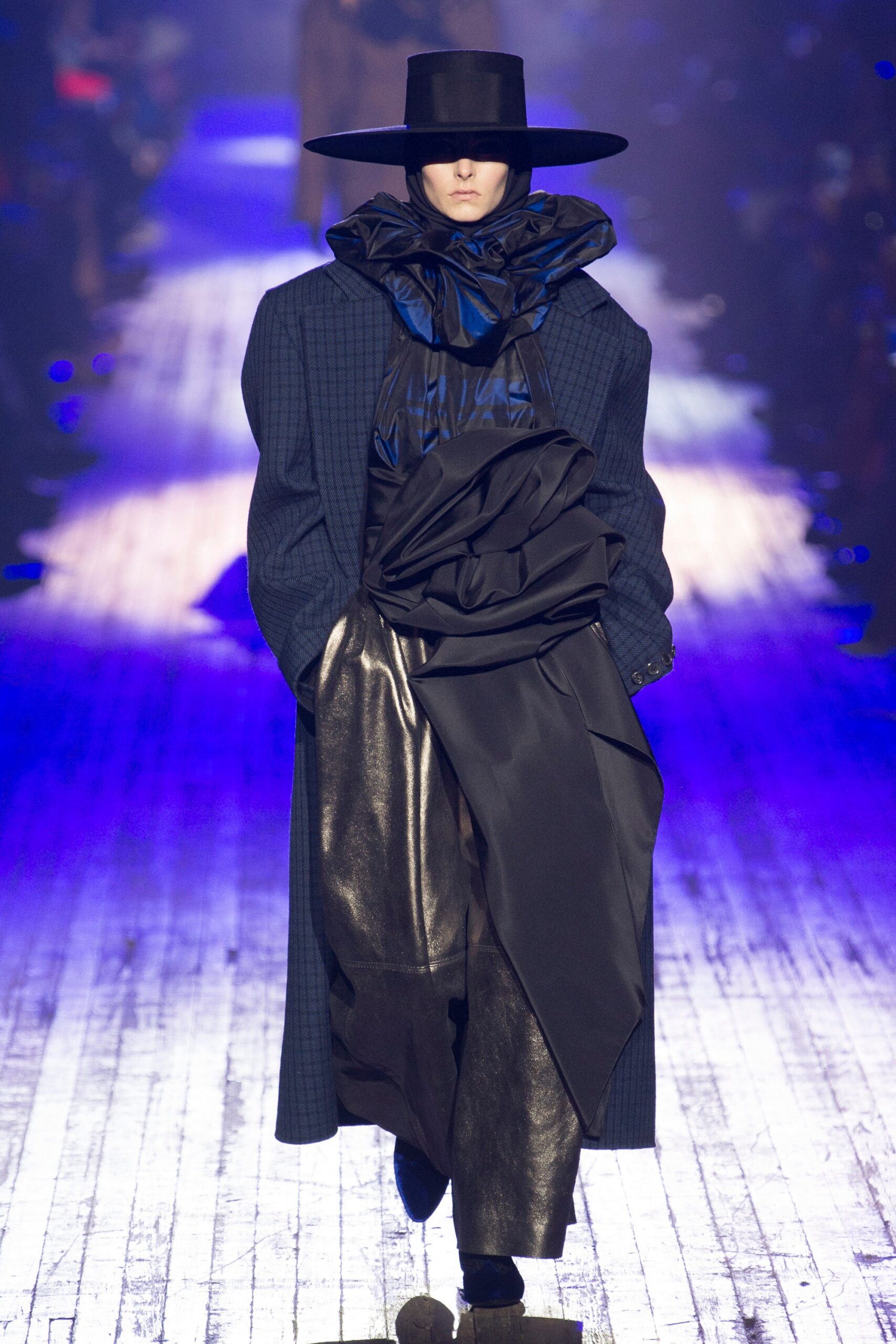 Marc Jacobs F/W 18 Look 19