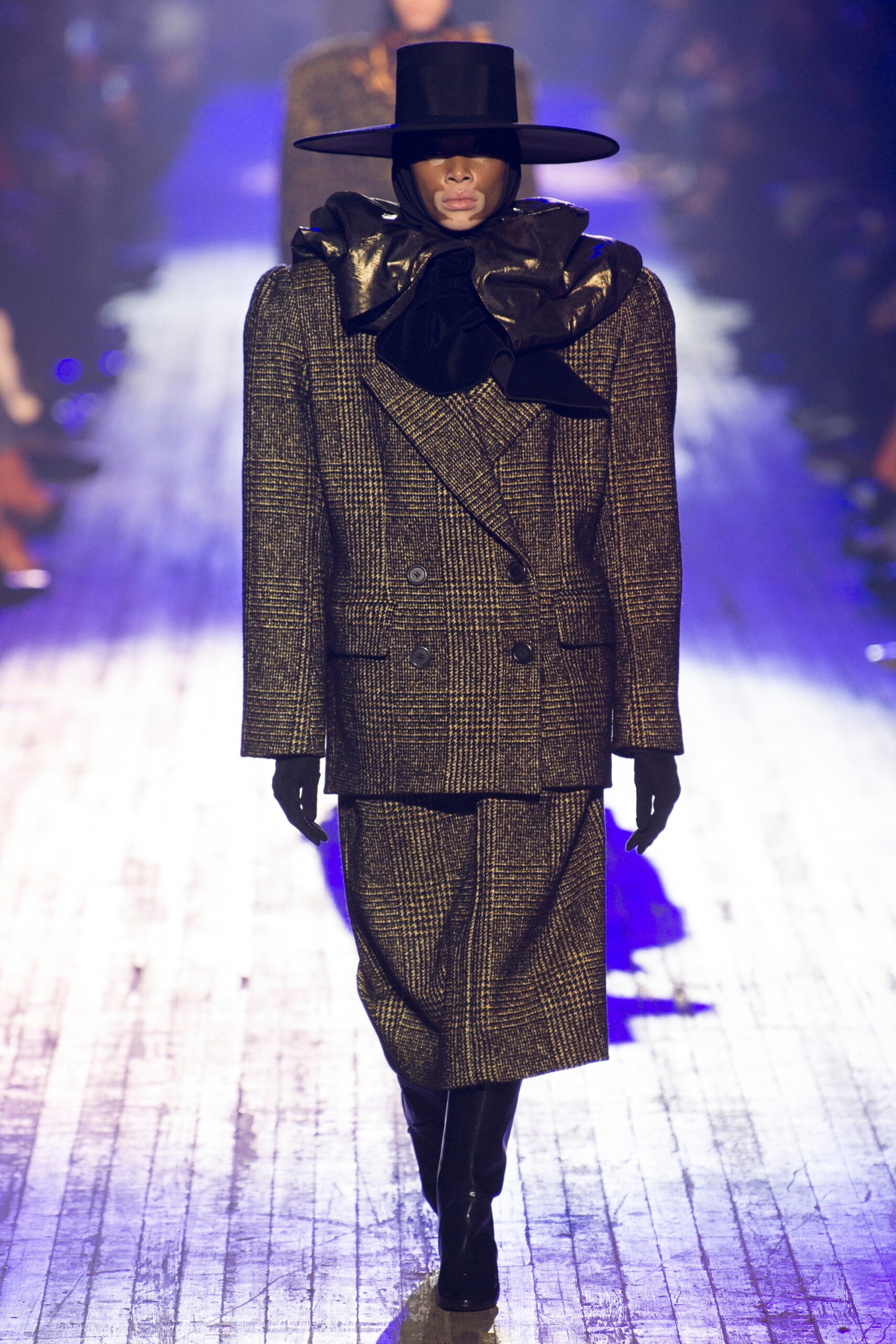 Marc Jacobs F/W 18 Look 20