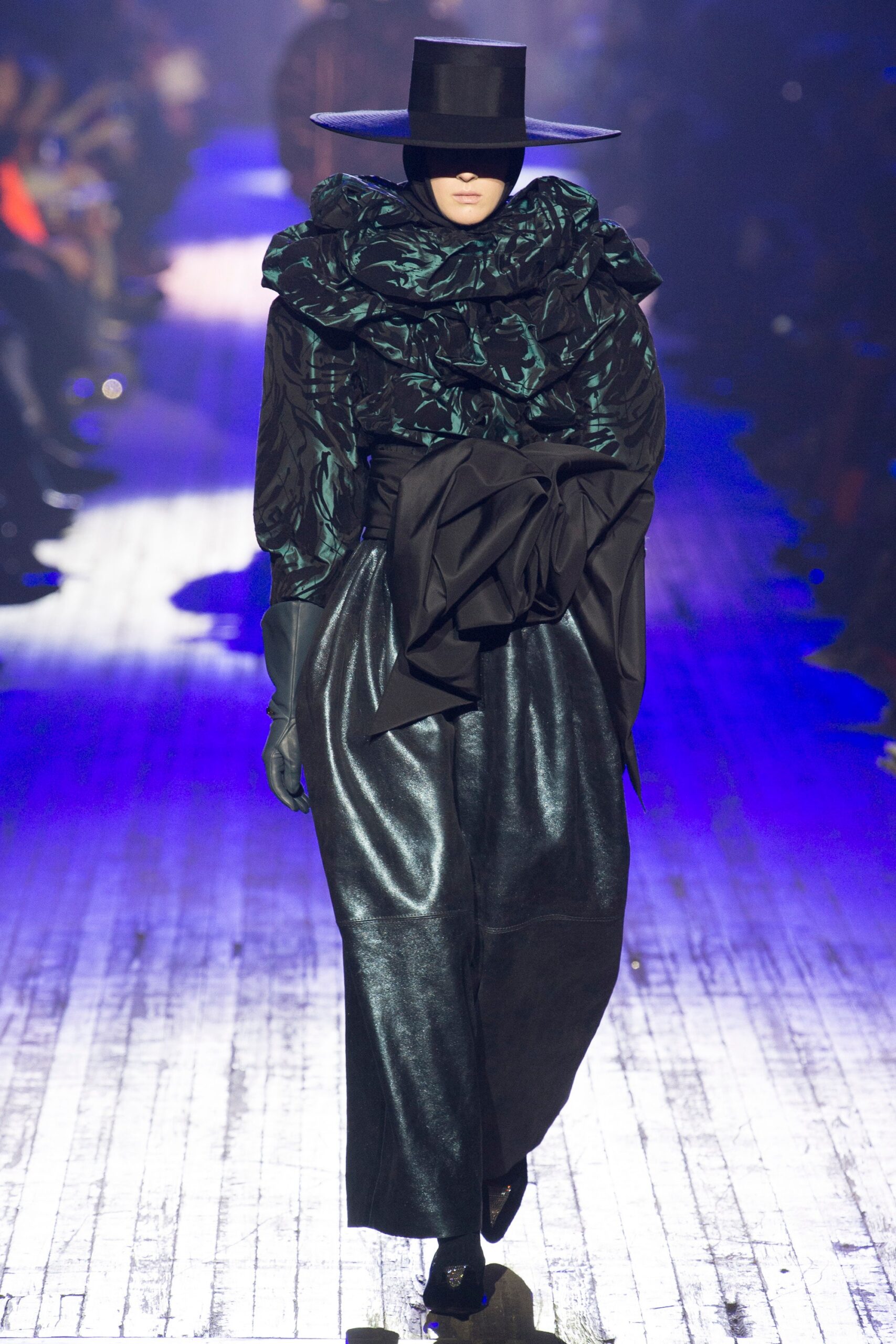 Marc Jacobs F/W 18 Look 49