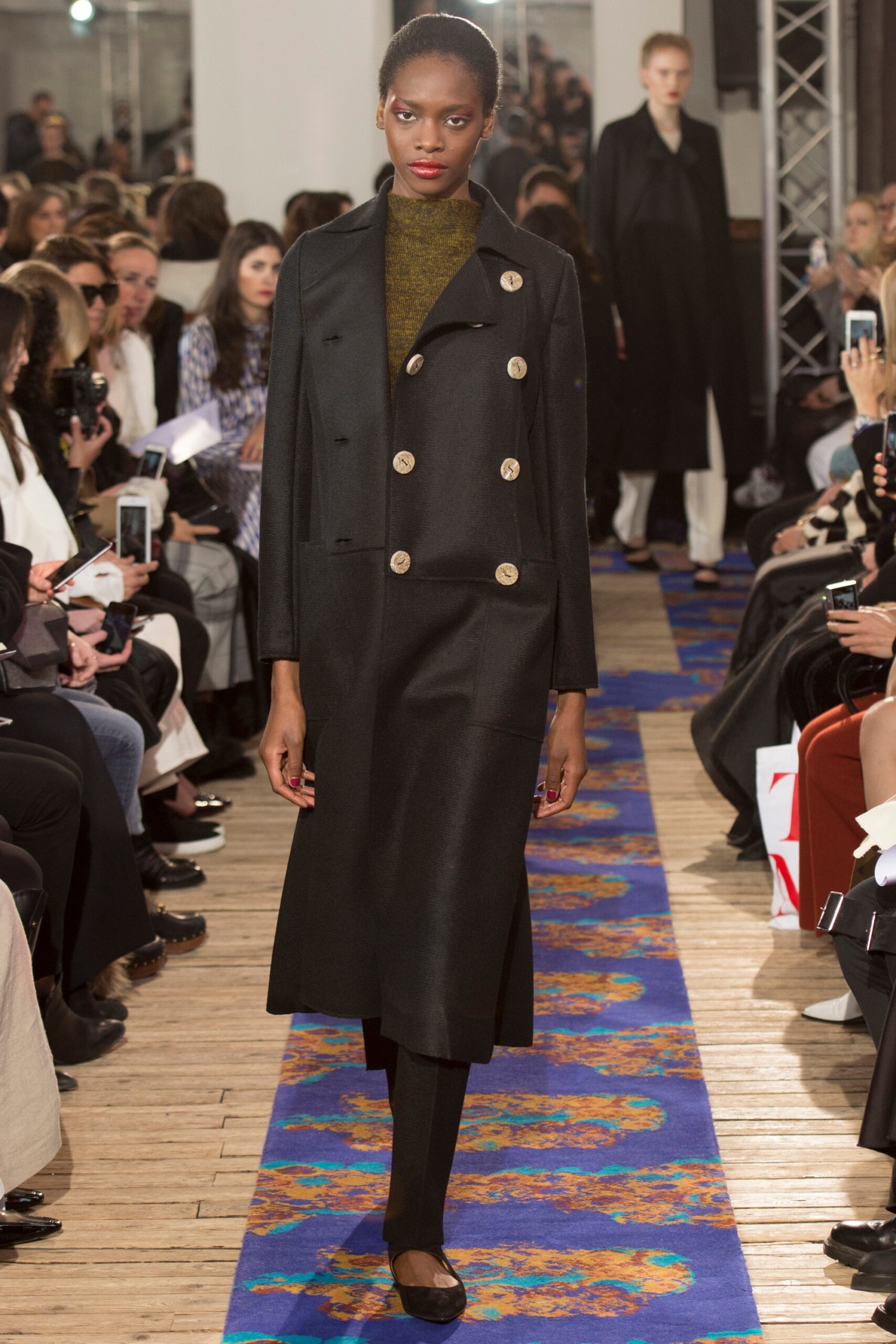 Maison Rabih Kayrouz F/W 16 Look 21