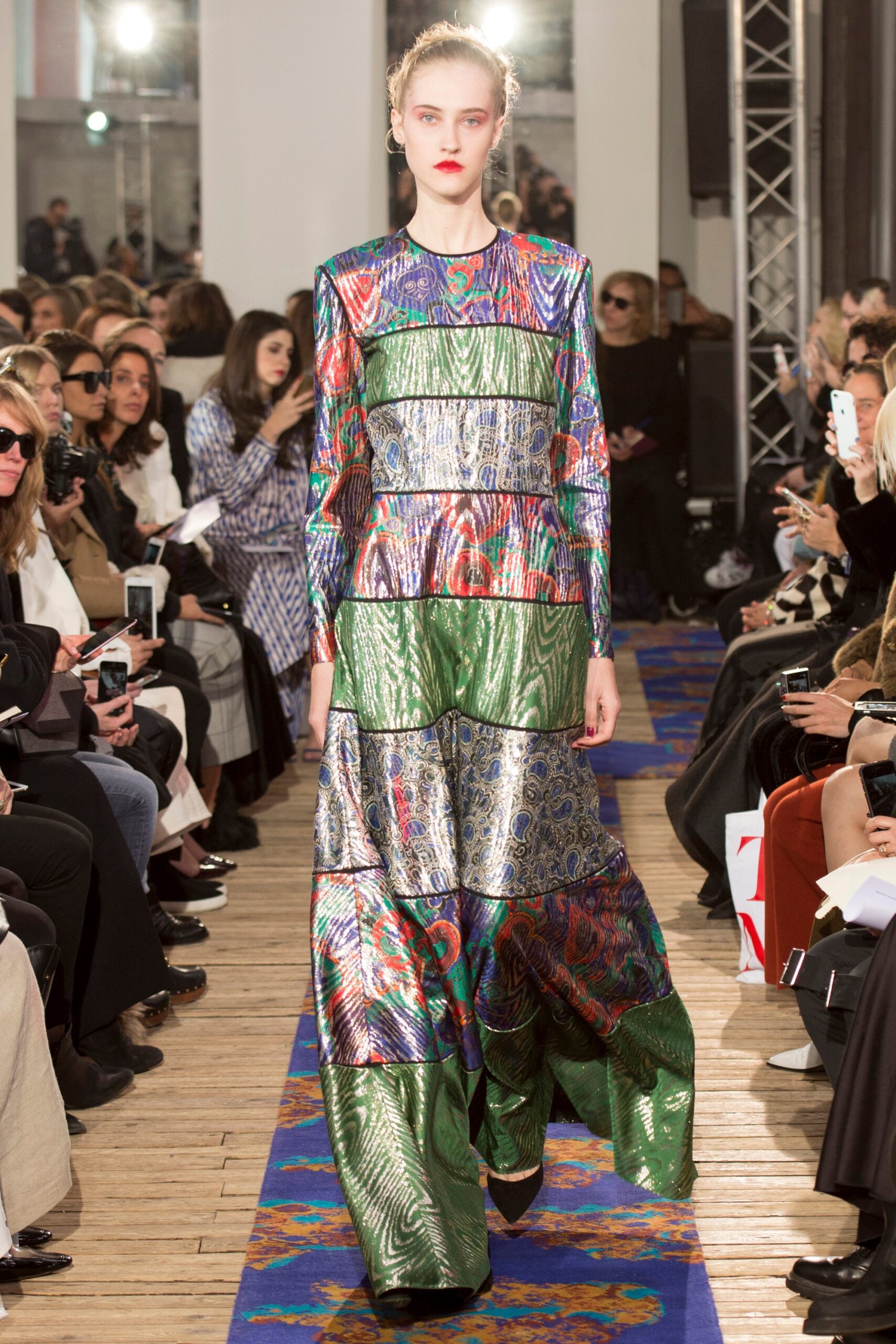 Maison Rabih Kayrouz F/W 16 Look 25