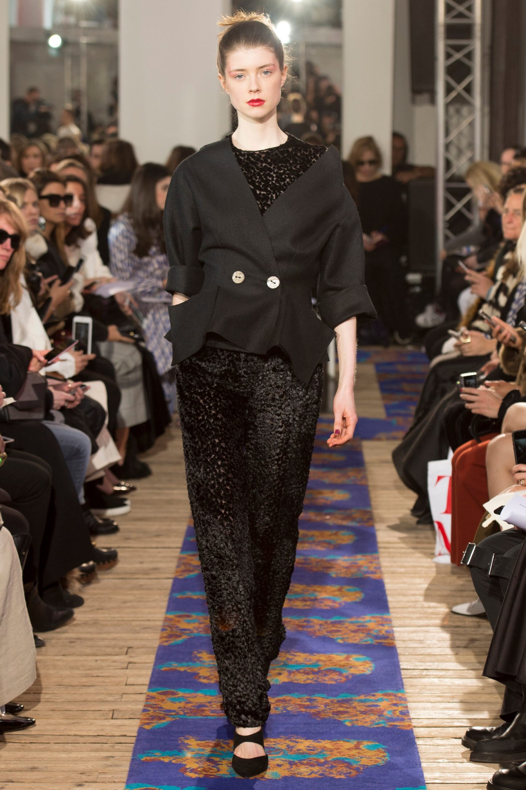 Maison Rabih Kayrouz F/W 16 Look 28