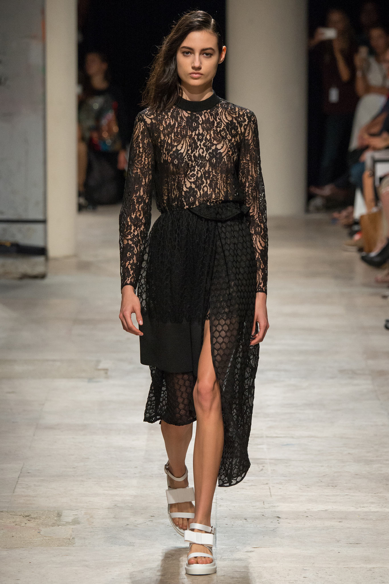 Maison Rabih Kayrouz S/S 15 Look 4