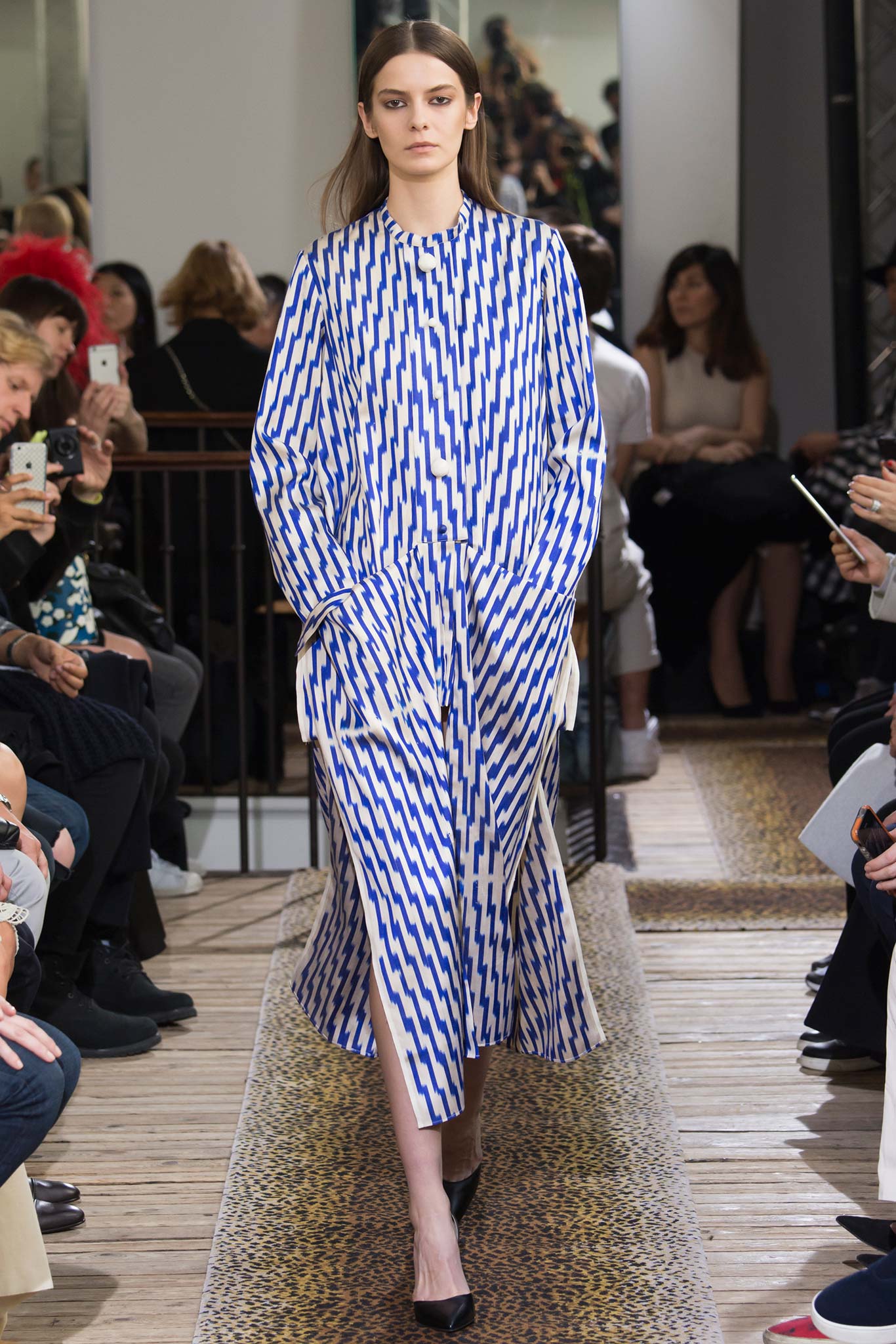 Maison Rabih Kayrouz F/W 15 Look 16
