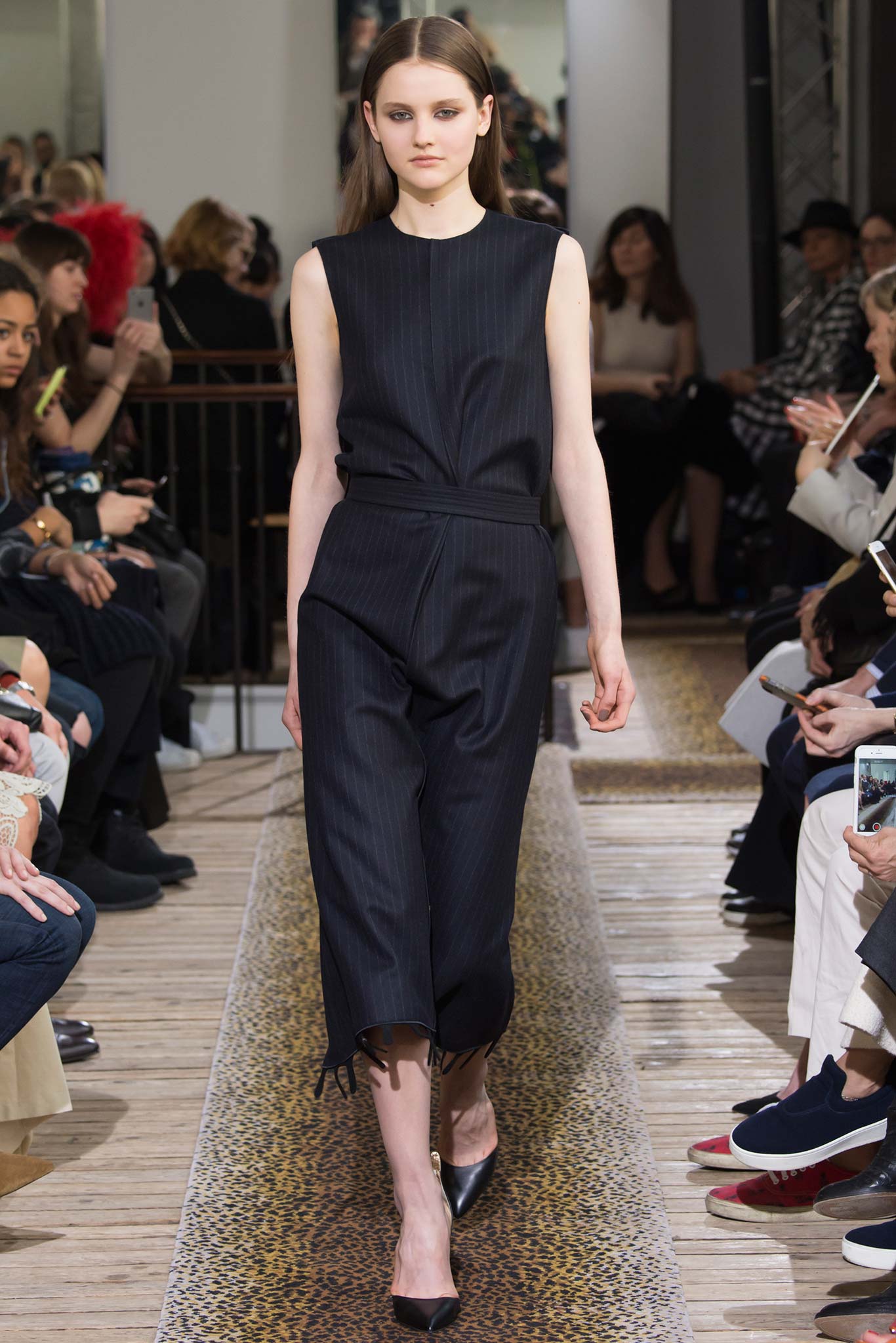 Maison Rabih Kayrouz F/W 15 Look 19