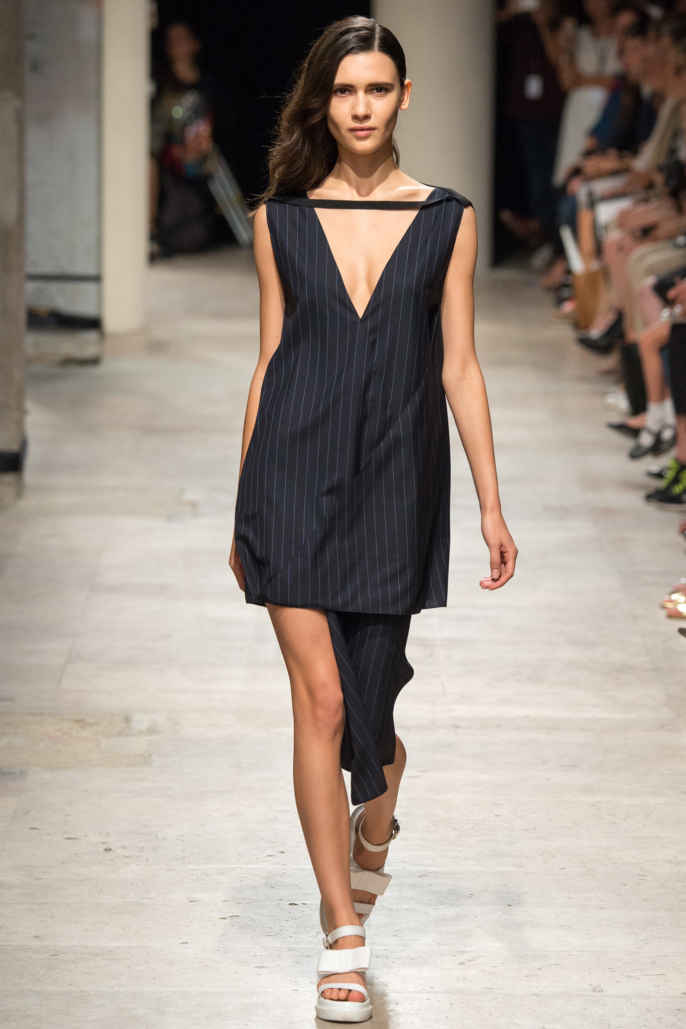 Maison Rabih Kayrouz S/S 15 Look 15