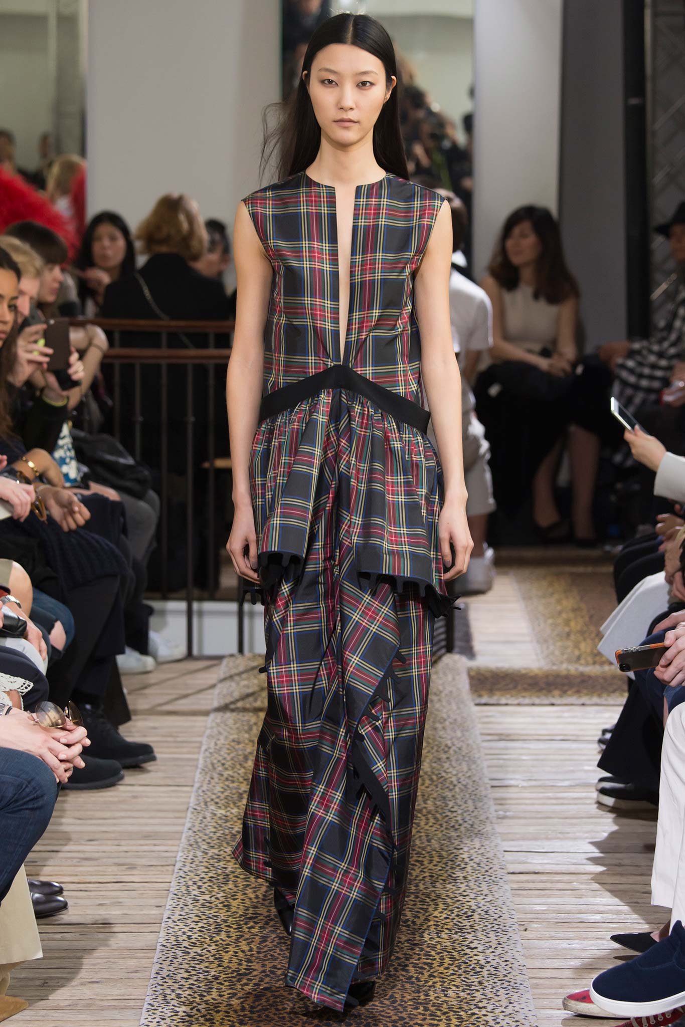 Maison Rabih Kayrouz F/W 15 Look 25