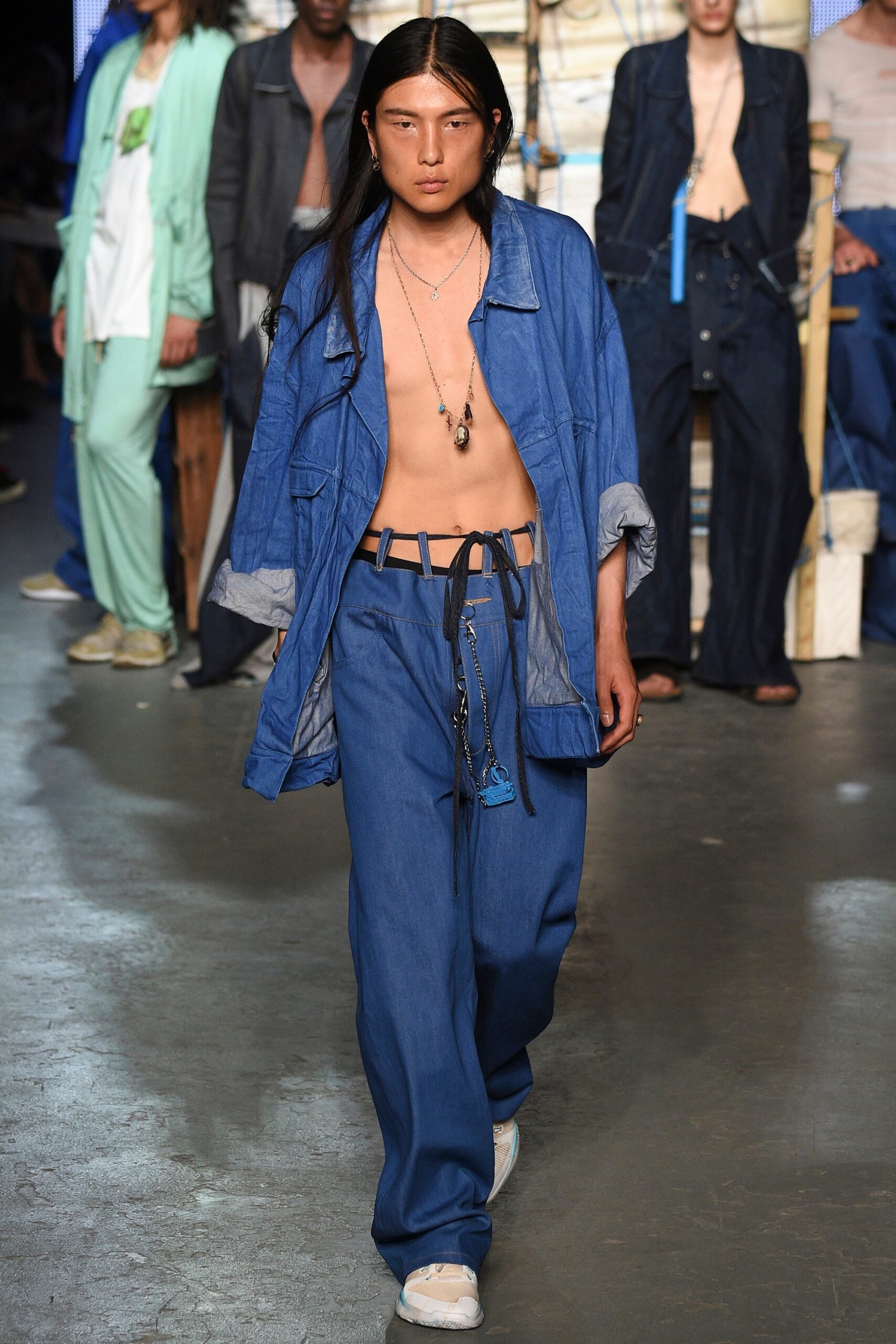 MAN S/S 17 Menswear Look 2