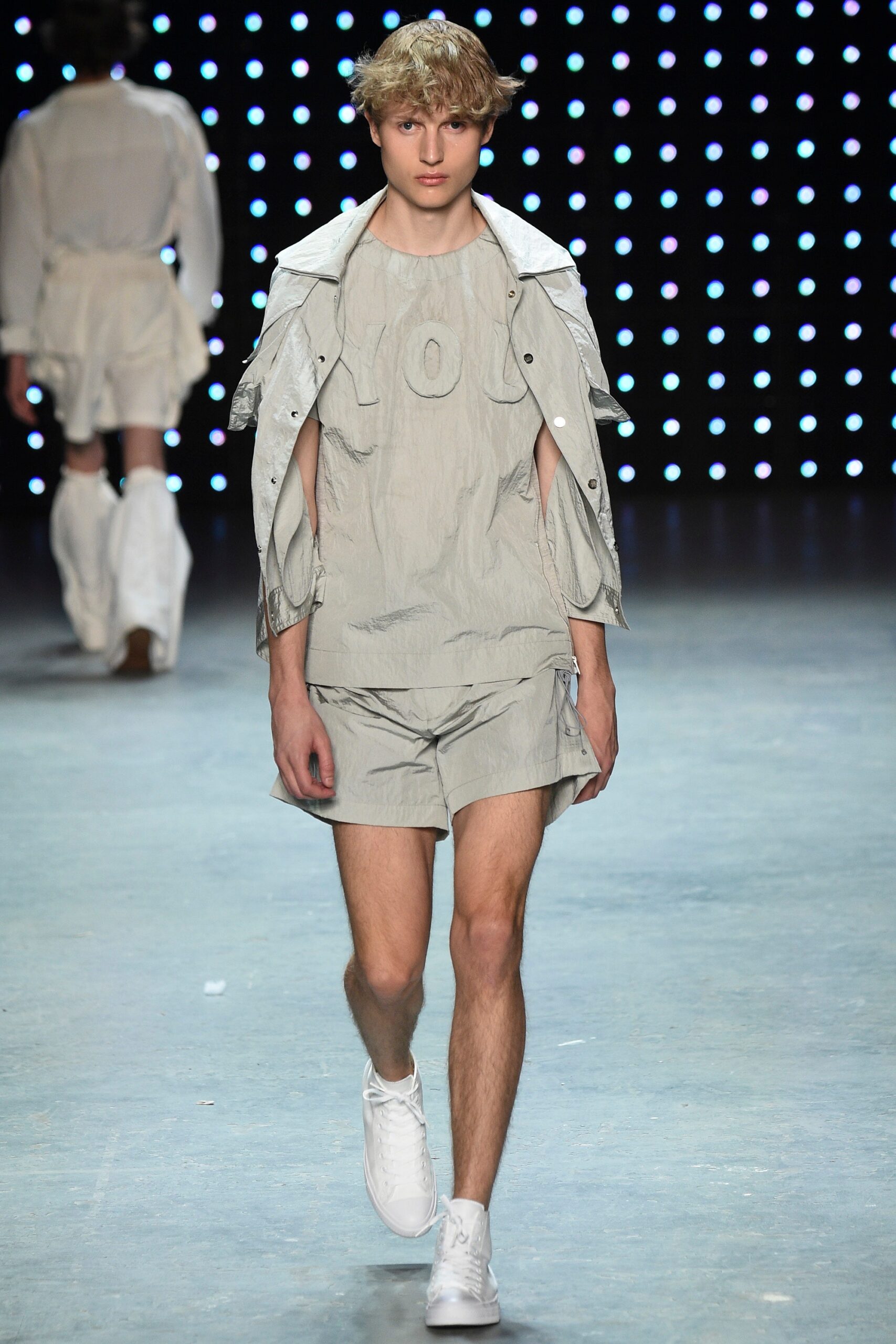 MAN S/S 17 Menswear Look 7