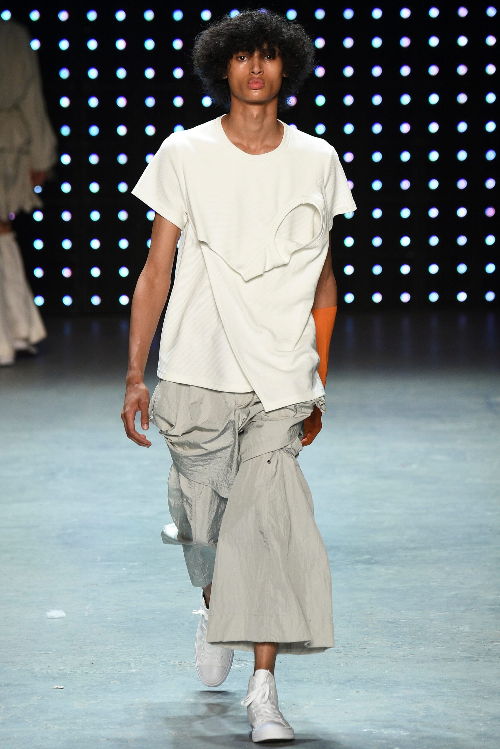 MAN S/S 17 Menswear Look 10