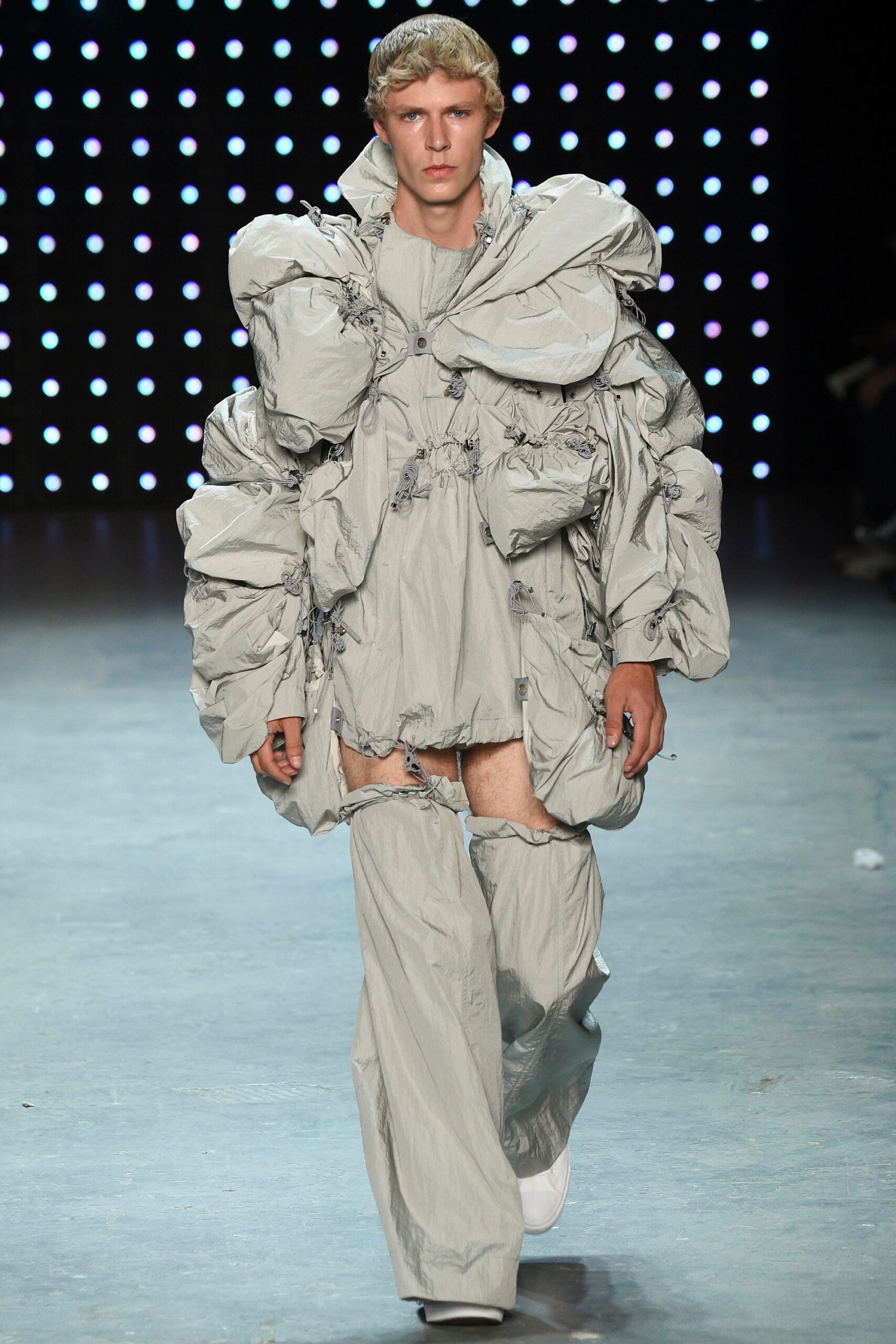 MAN S/S 17 Menswear Look 21