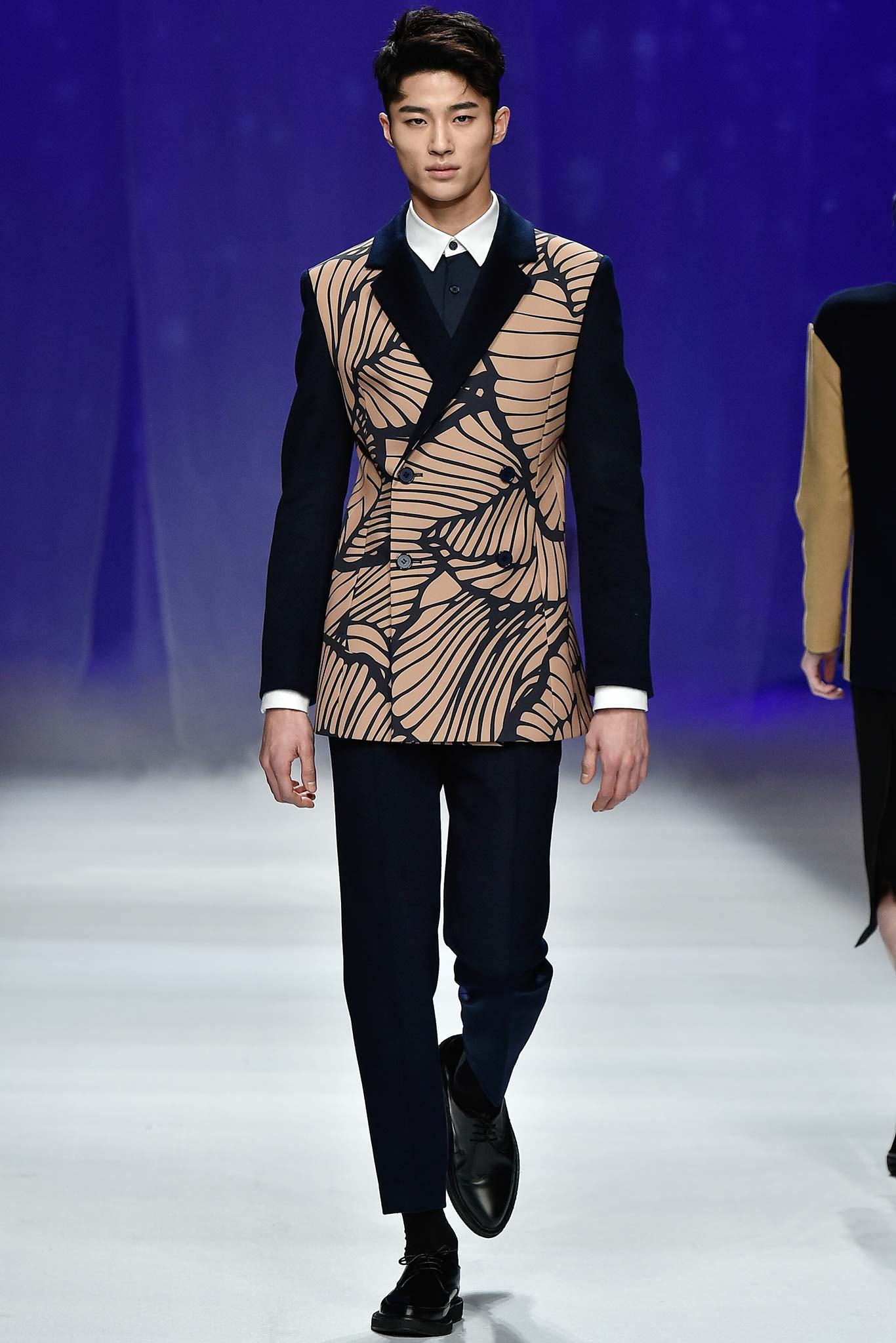 Lie Sangbong Seoul F/W 15 Look 8