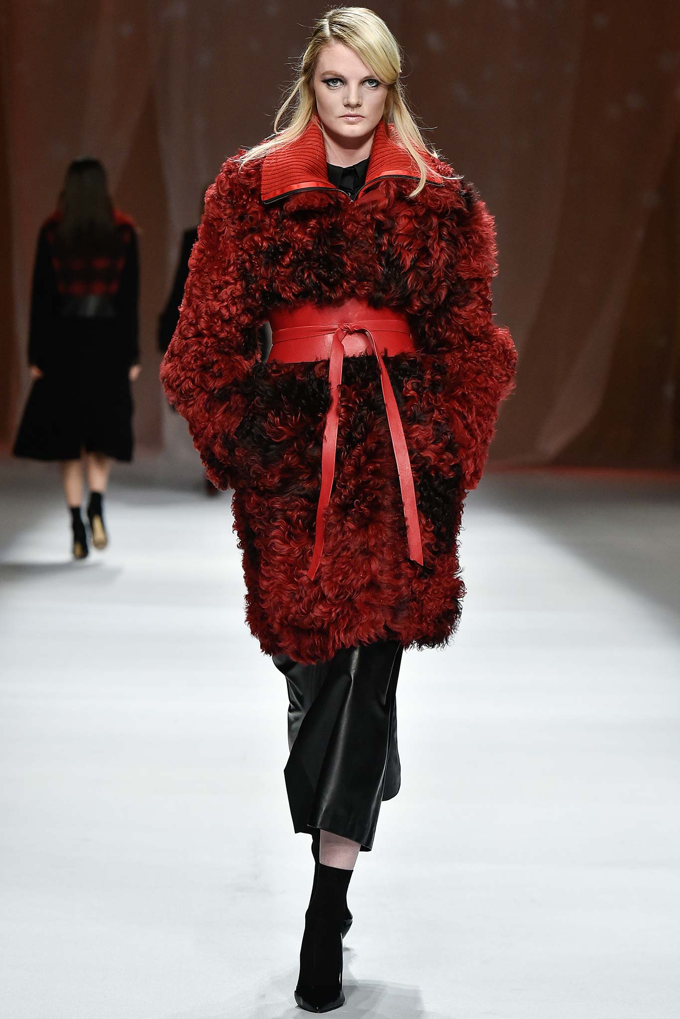 Lie Sangbong Seoul F/W 15 Look 29
