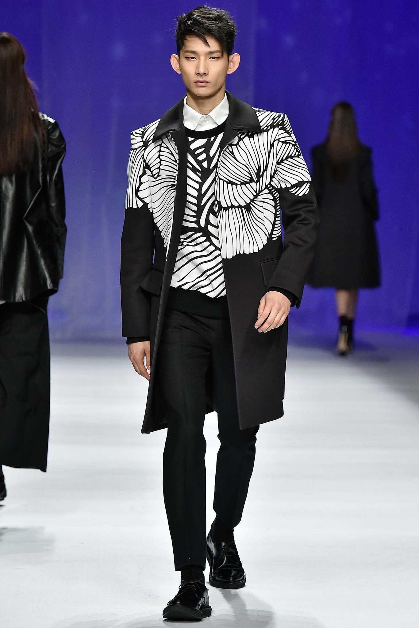 Lie Sangbong Seoul F/W 15 Look 37
