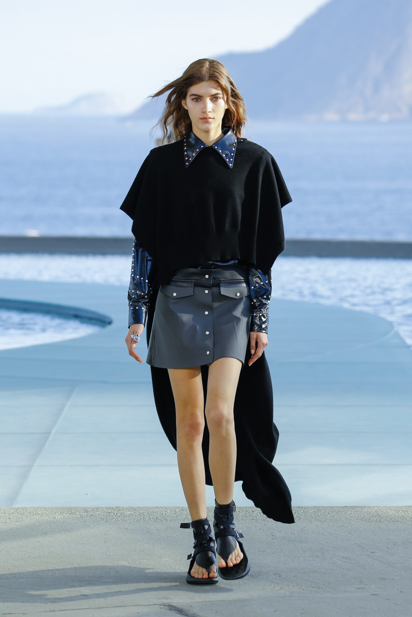 Louis Vuitton Resort 17 Look 32