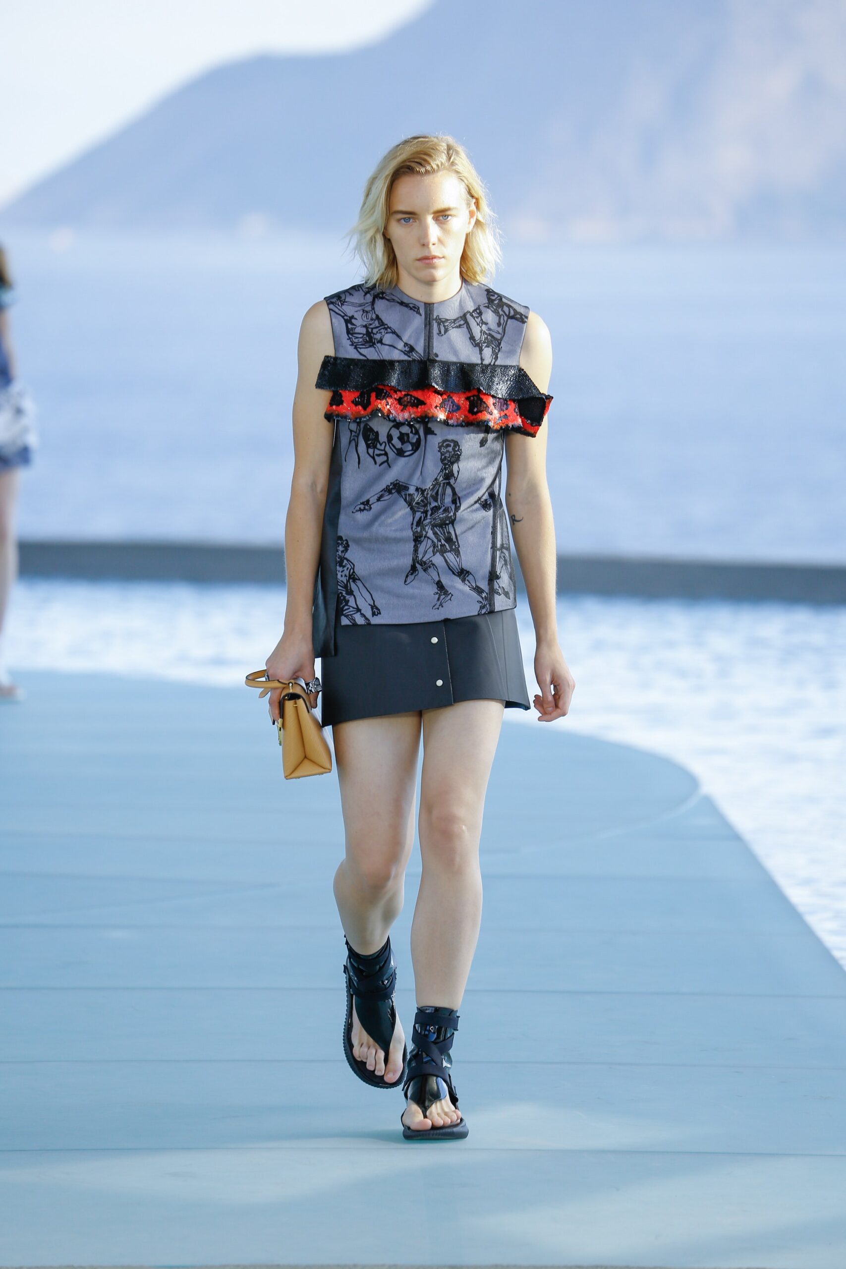 Louis Vuitton Resort 17 Look 42