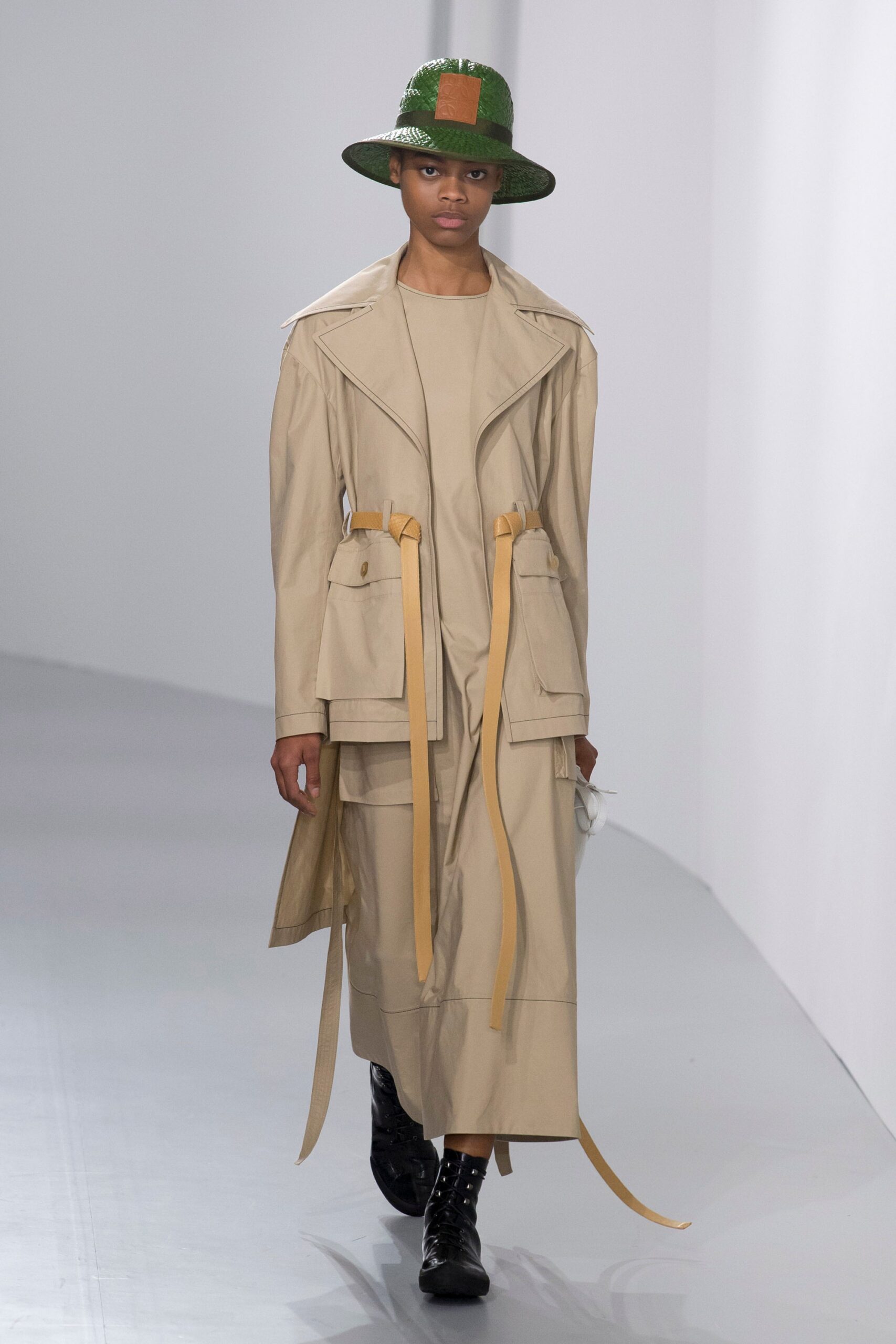 Loewe S/S 18 Look 8