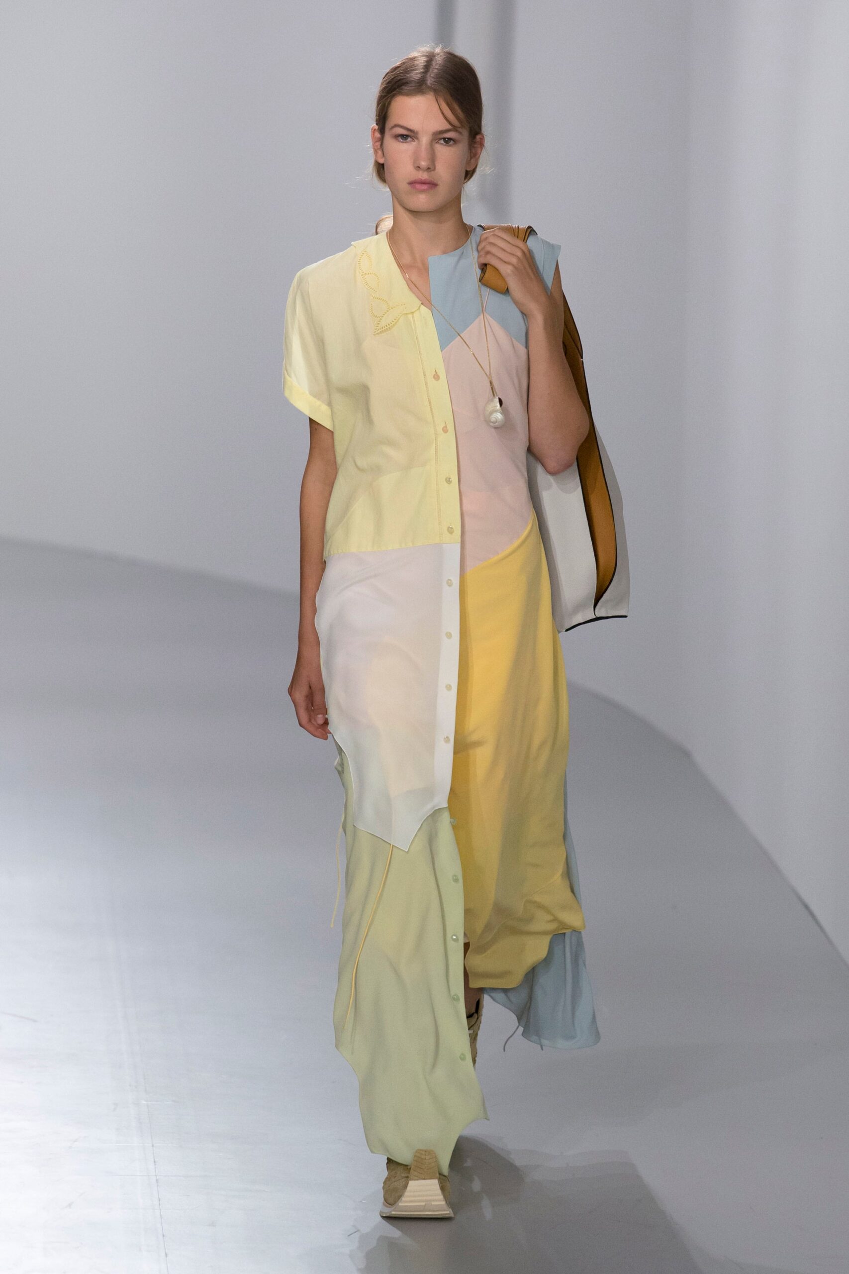 Loewe S/S 18 Look 9