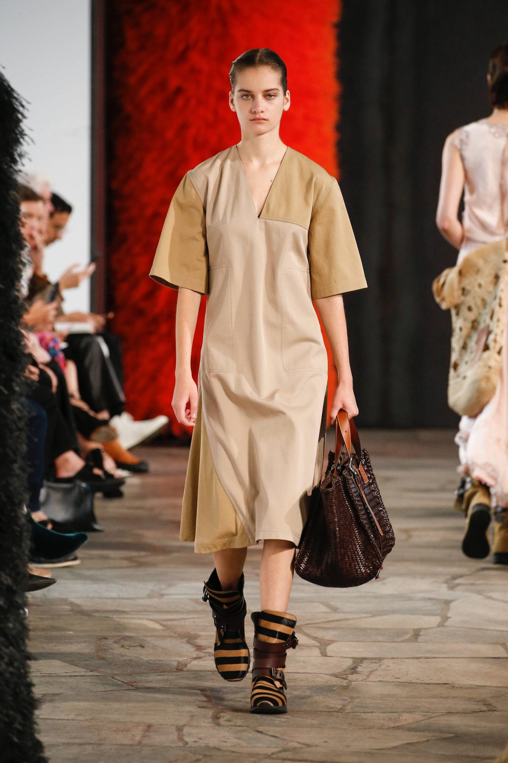 Loewe S/S 19 Look 43