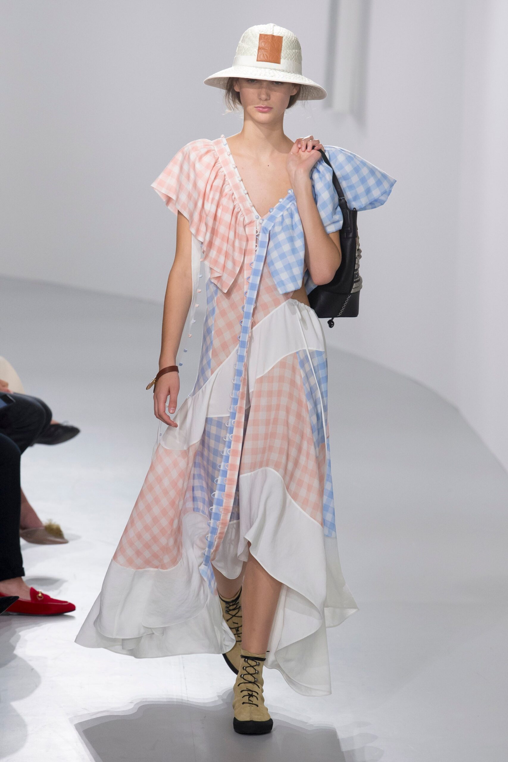 Loewe S/S 18 Look 34