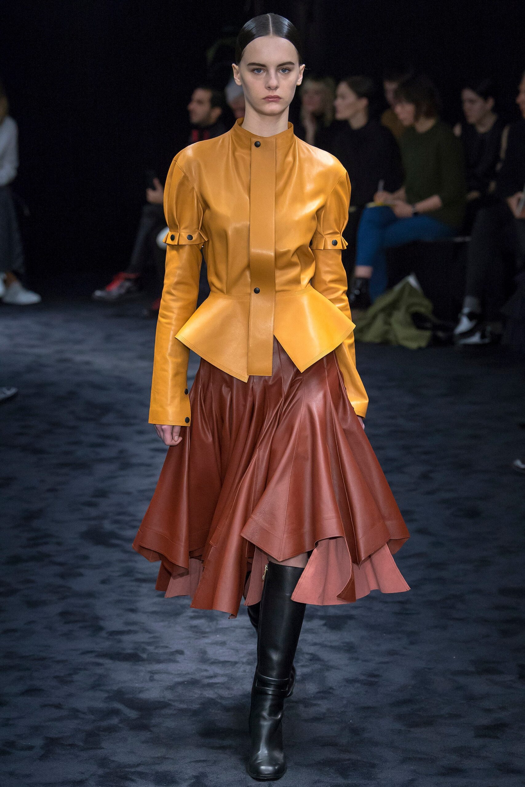 Loewe F/W 17 Look 23